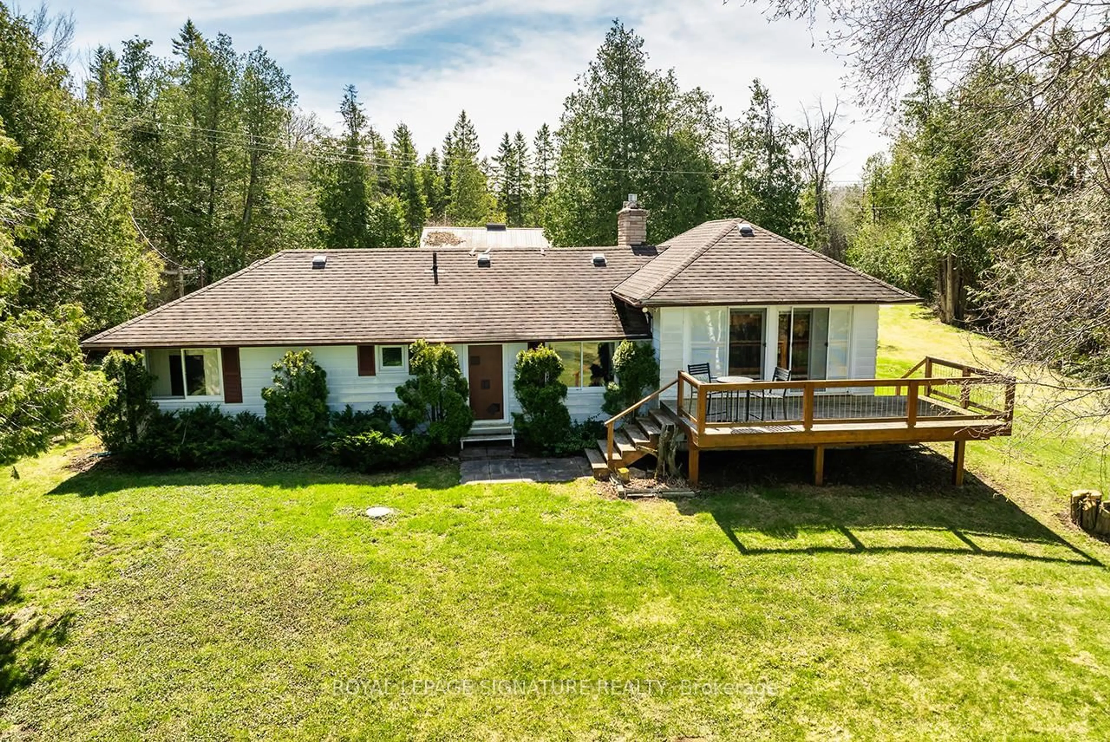 A pic from outside/outdoor area/front of a property/back of a property/a pic from drone, unknown for 12 Romany Ranch Rd, Kawartha Lakes Ontario K0M 1G0