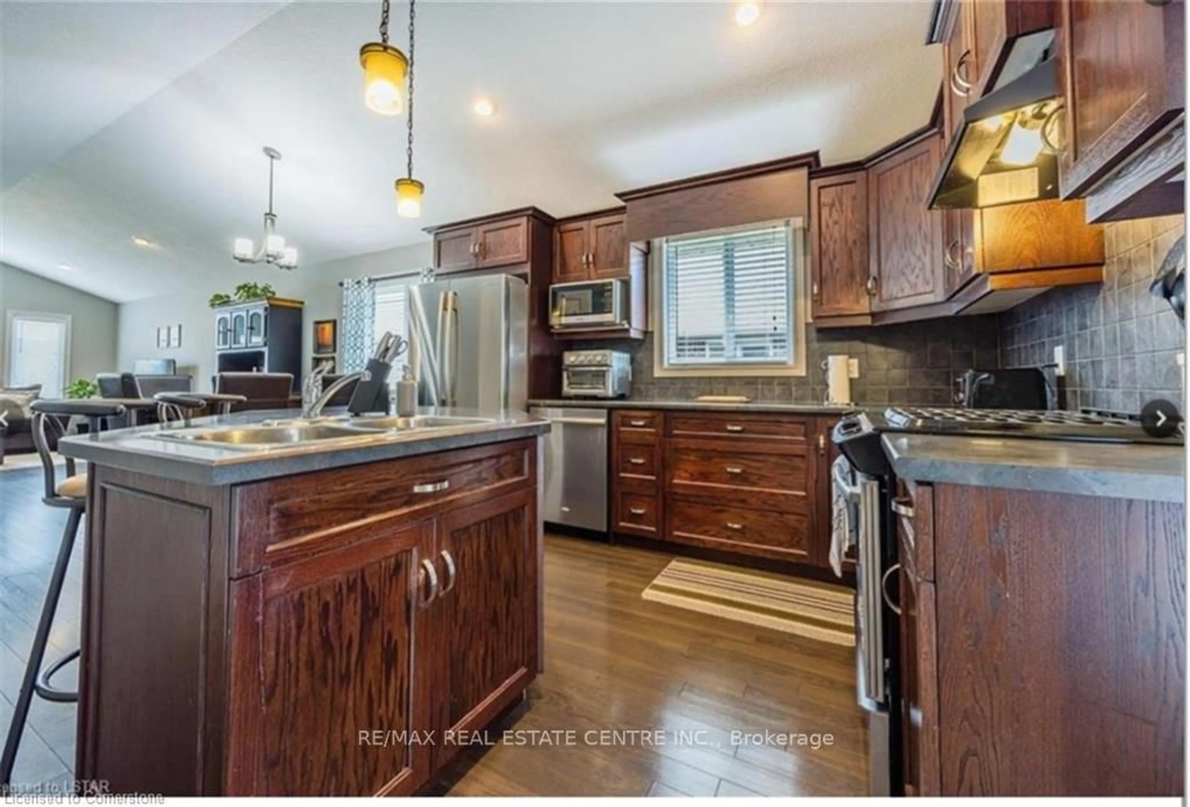 Open concept kitchen, unknown for 3 Lawrence Ave, St. Thomas Ontario N5R 0B5