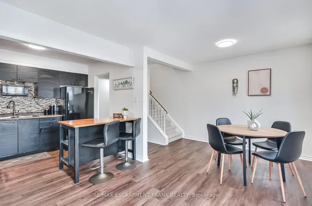 Additional property image - 985 Limeridge Rd Unit 33