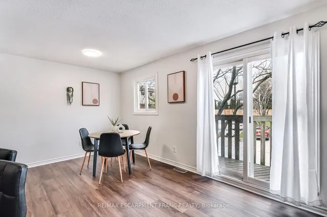 Additional property image - 985 Limeridge Rd Unit 33