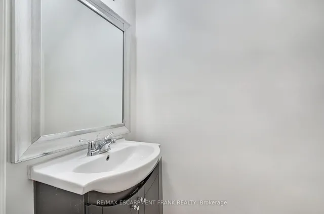 Additional property image - 985 Limeridge Rd Unit 33