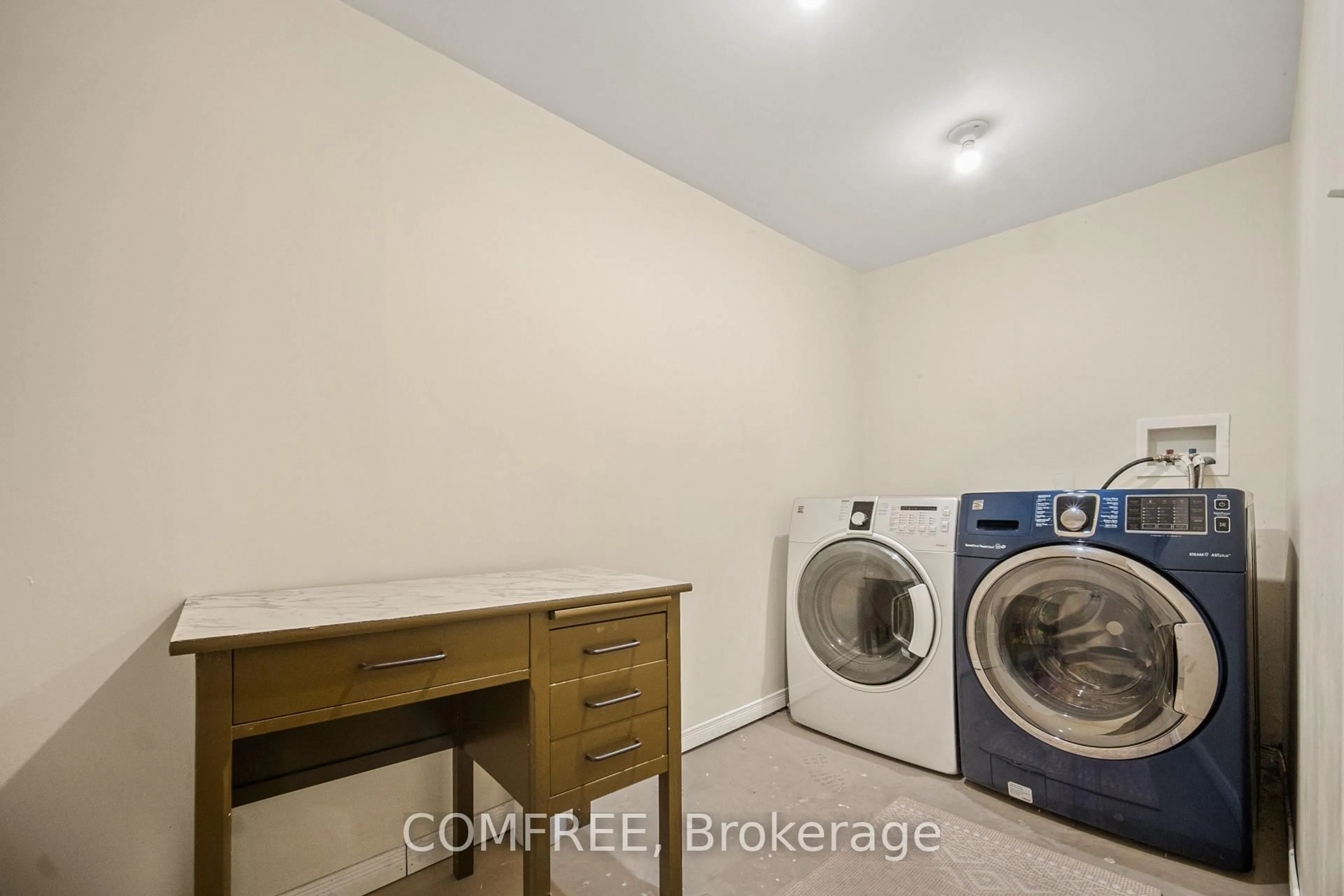 Laundry room for 190 Rathowen St, London North Ontario N6H 2G1
