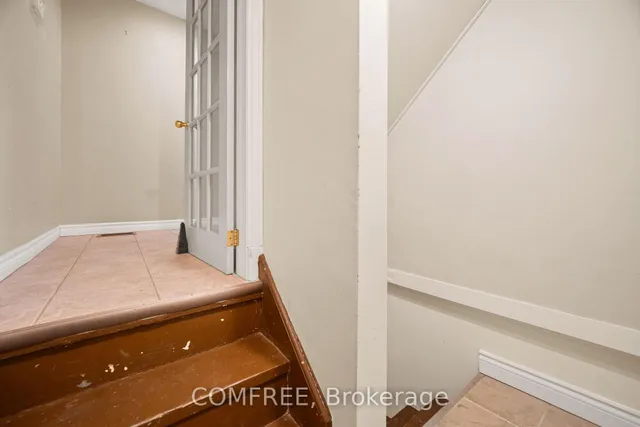 190 Rathowen St, London North 5
