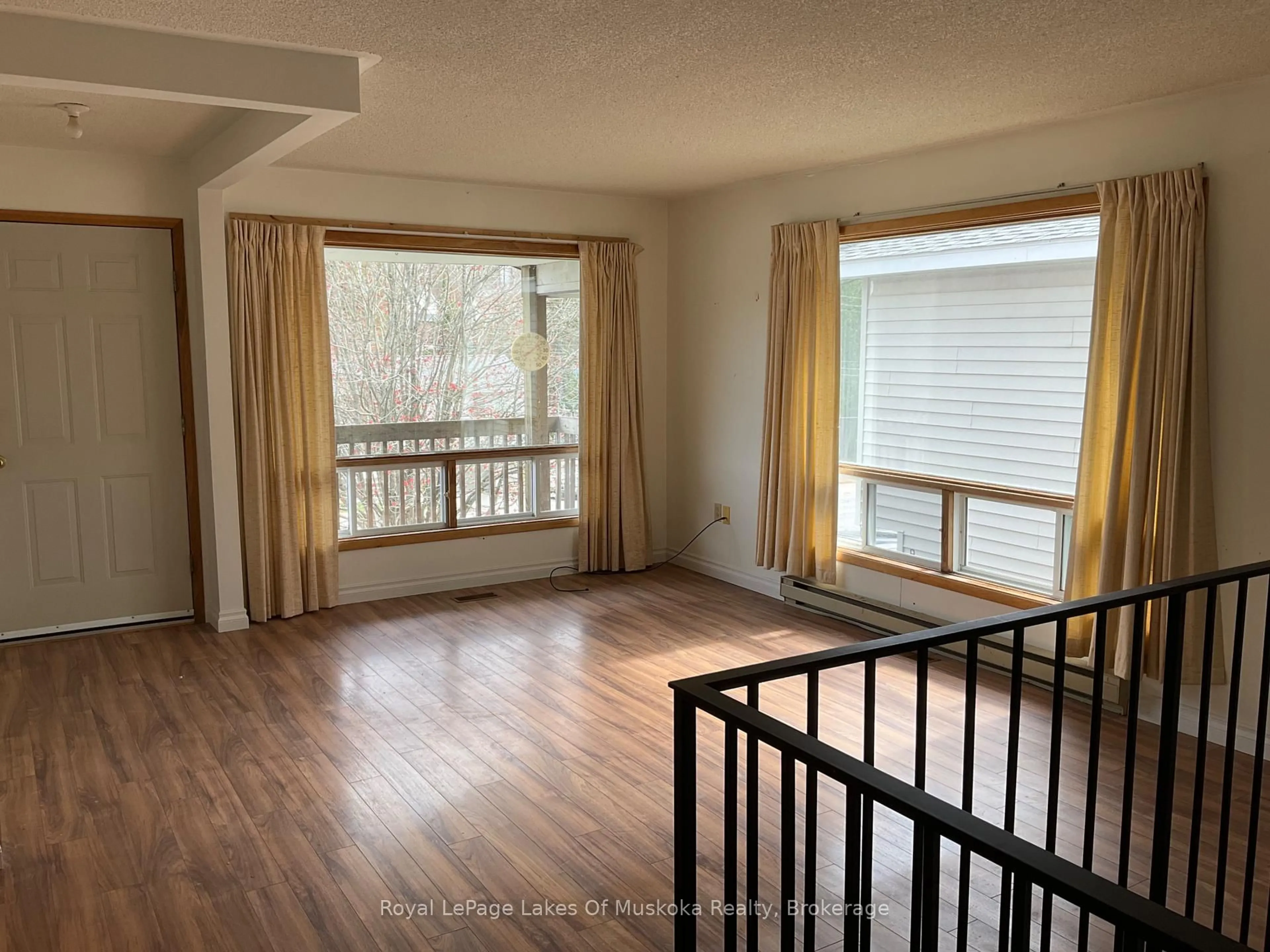 A pic of a room for 60 Hanes Rd, Huntsville Ontario P1H 1M3