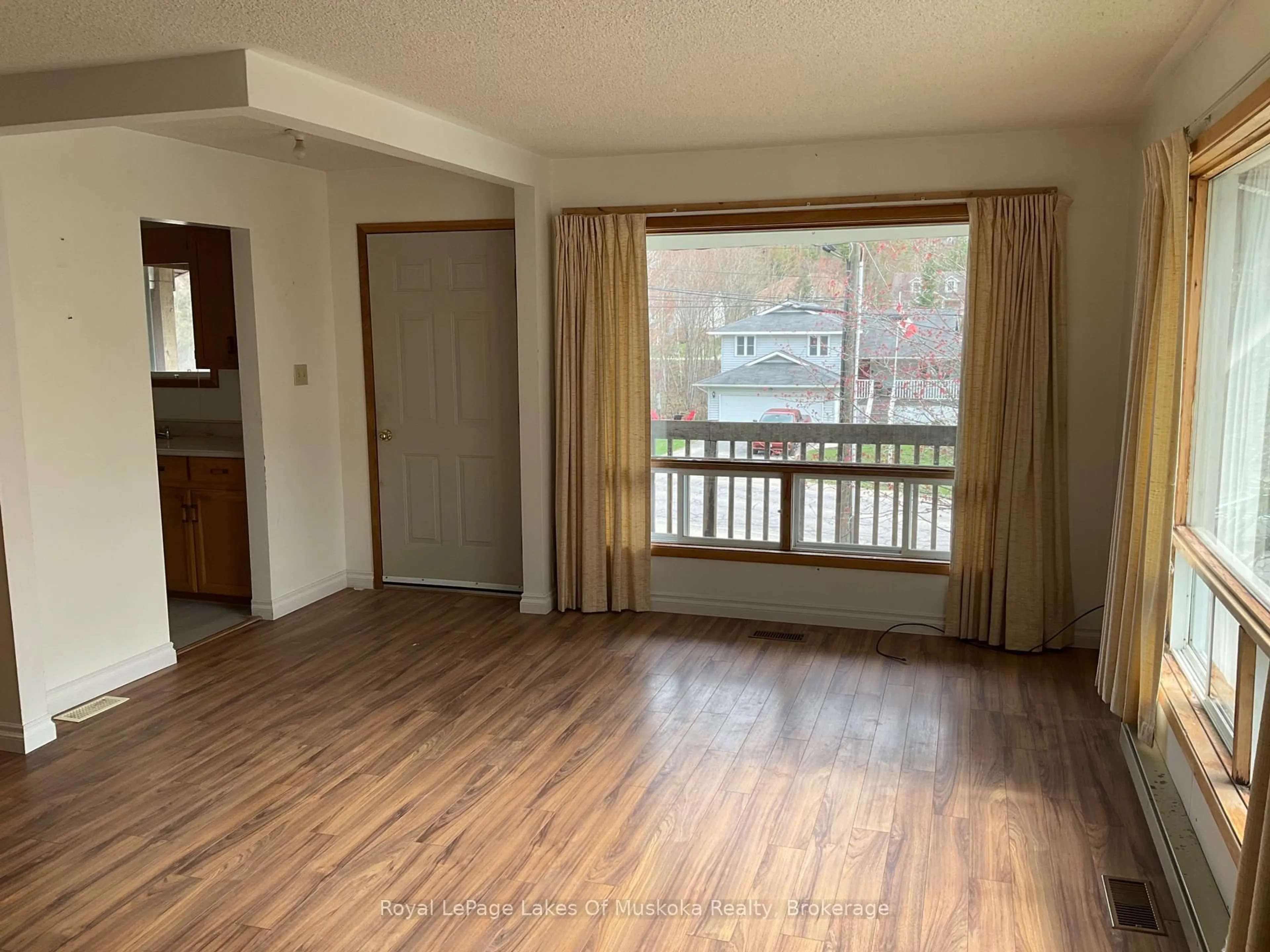 A pic of a room for 60 Hanes Rd, Huntsville Ontario P1H 1M3