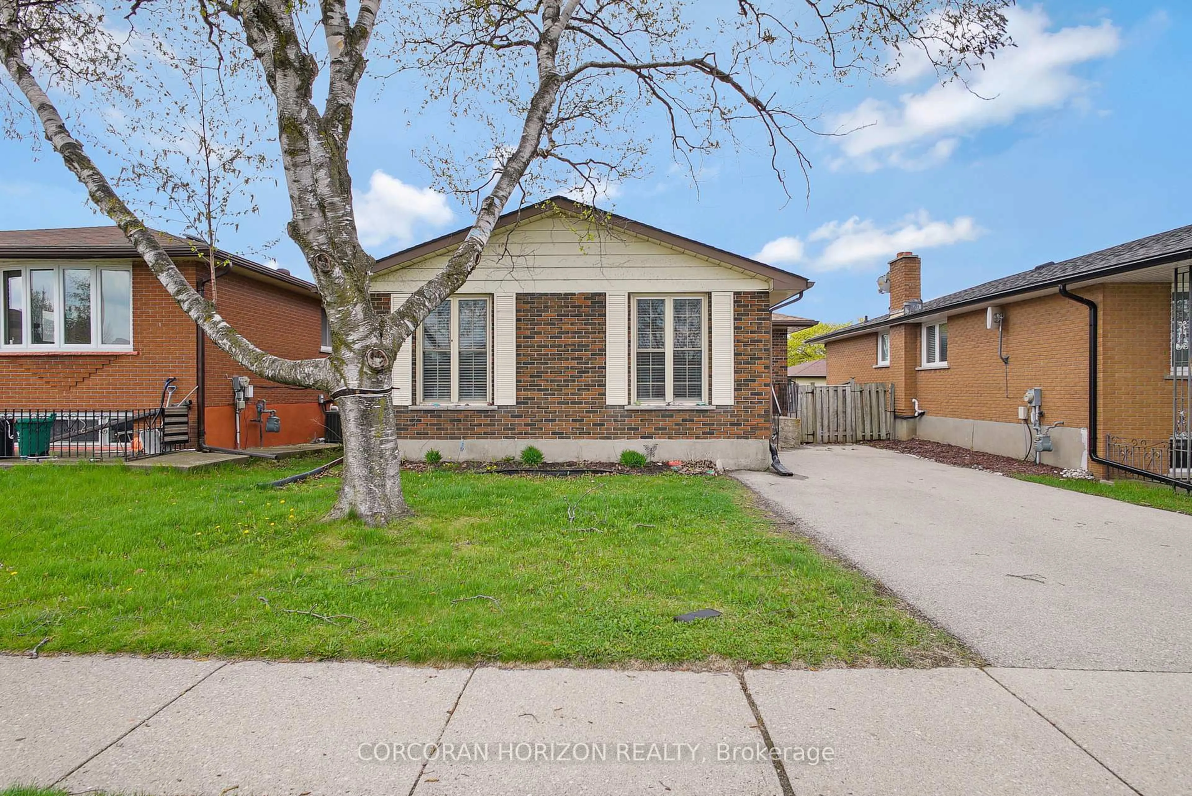Home with brick exterior material, street for 110 Mercer Rd, Cambridge Ontario N1R 6K7