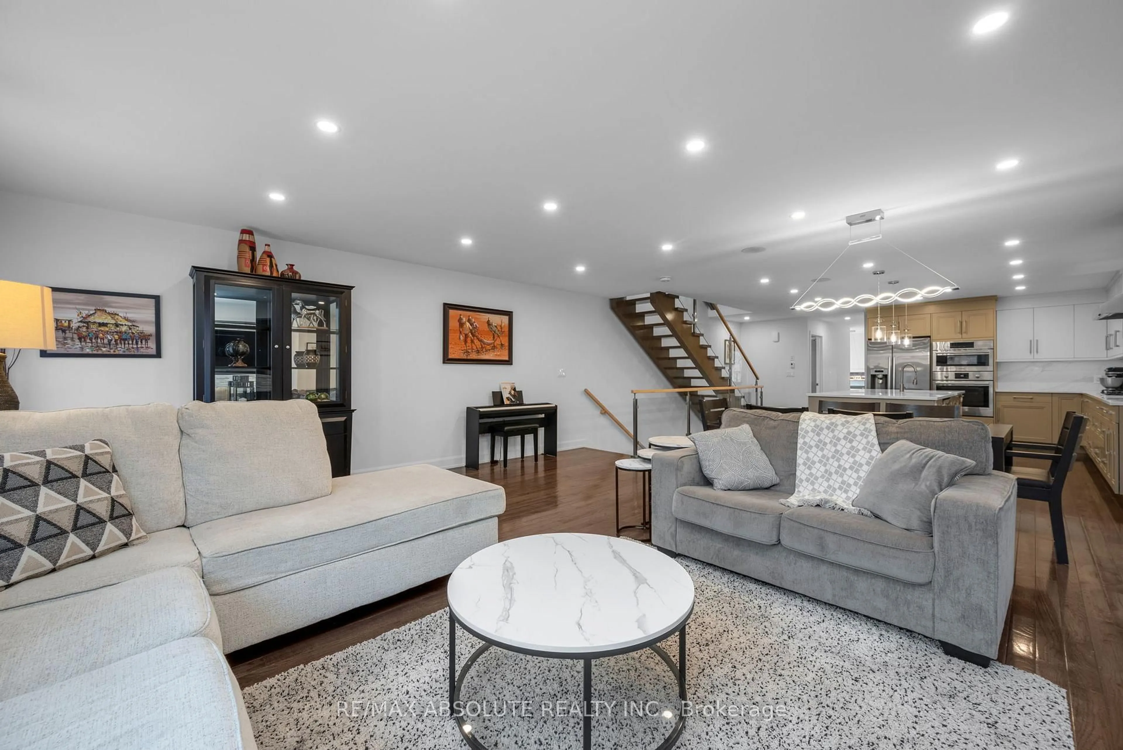 Living room with furniture, unknown for 216B Churchill Ave, Ottawa Ontario K1Z 5B2
