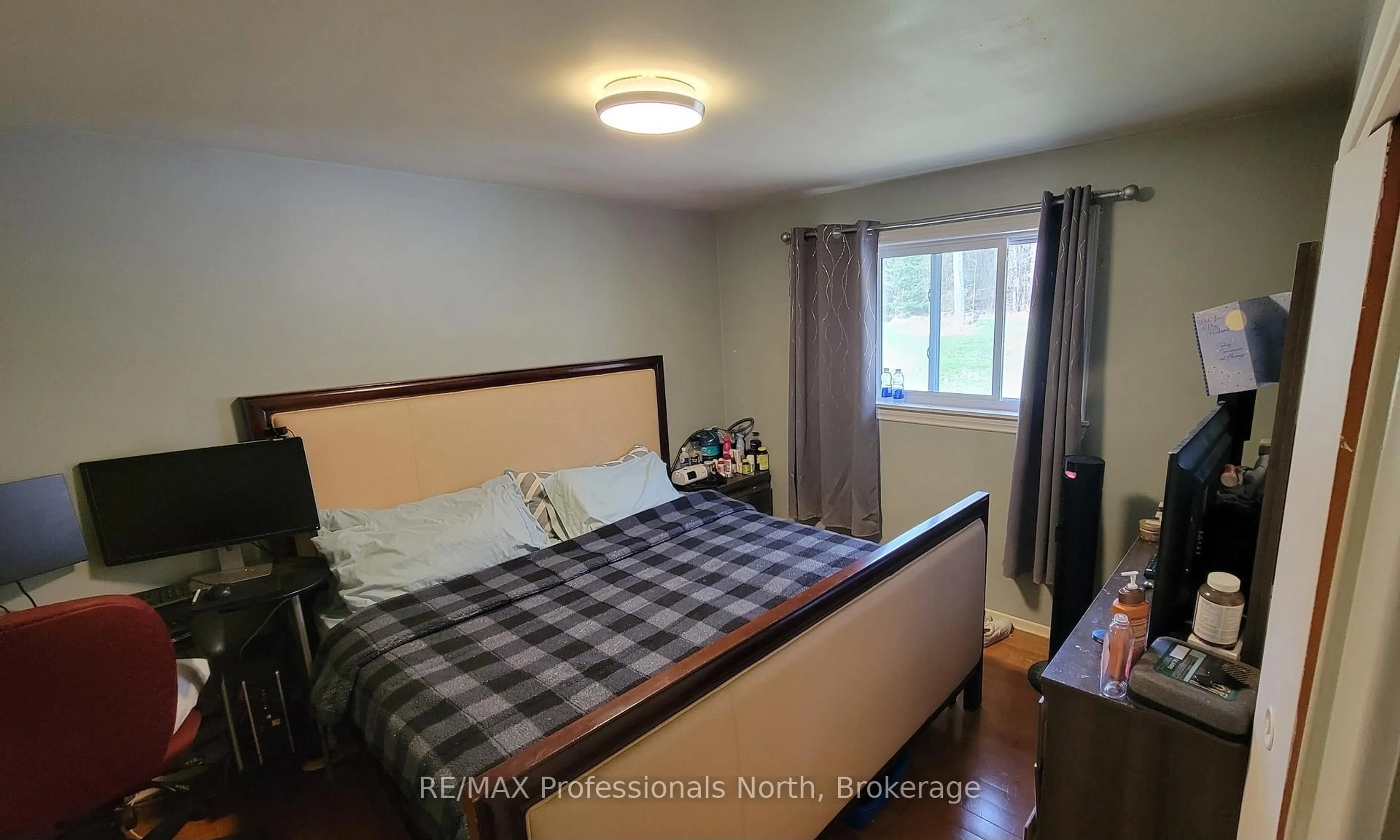 A pic of a room for 542 HIGHWAY 60 N/A, Huntsville Ontario P1H 1B5