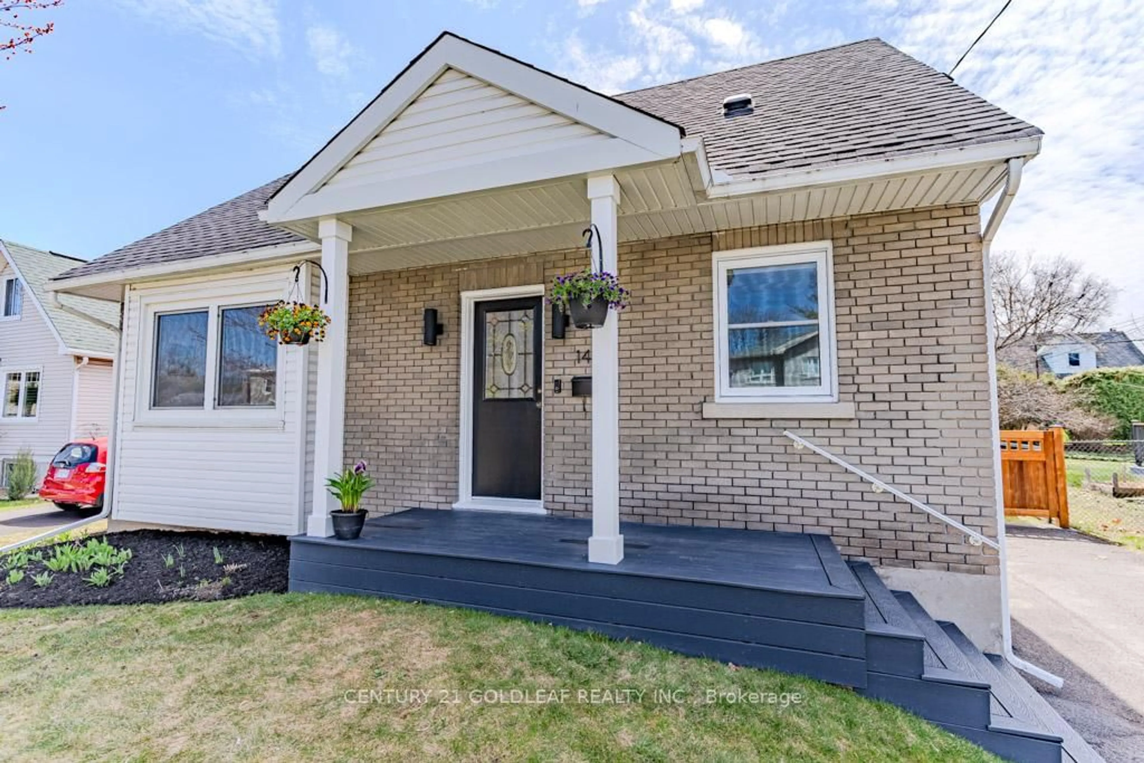 Home with brick exterior material, street for 1404 Larose Ave, Ottawa Ontario K1Z 7X7