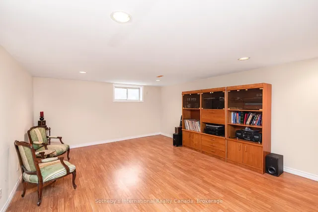 Additional property image - 308 Acadia Dr