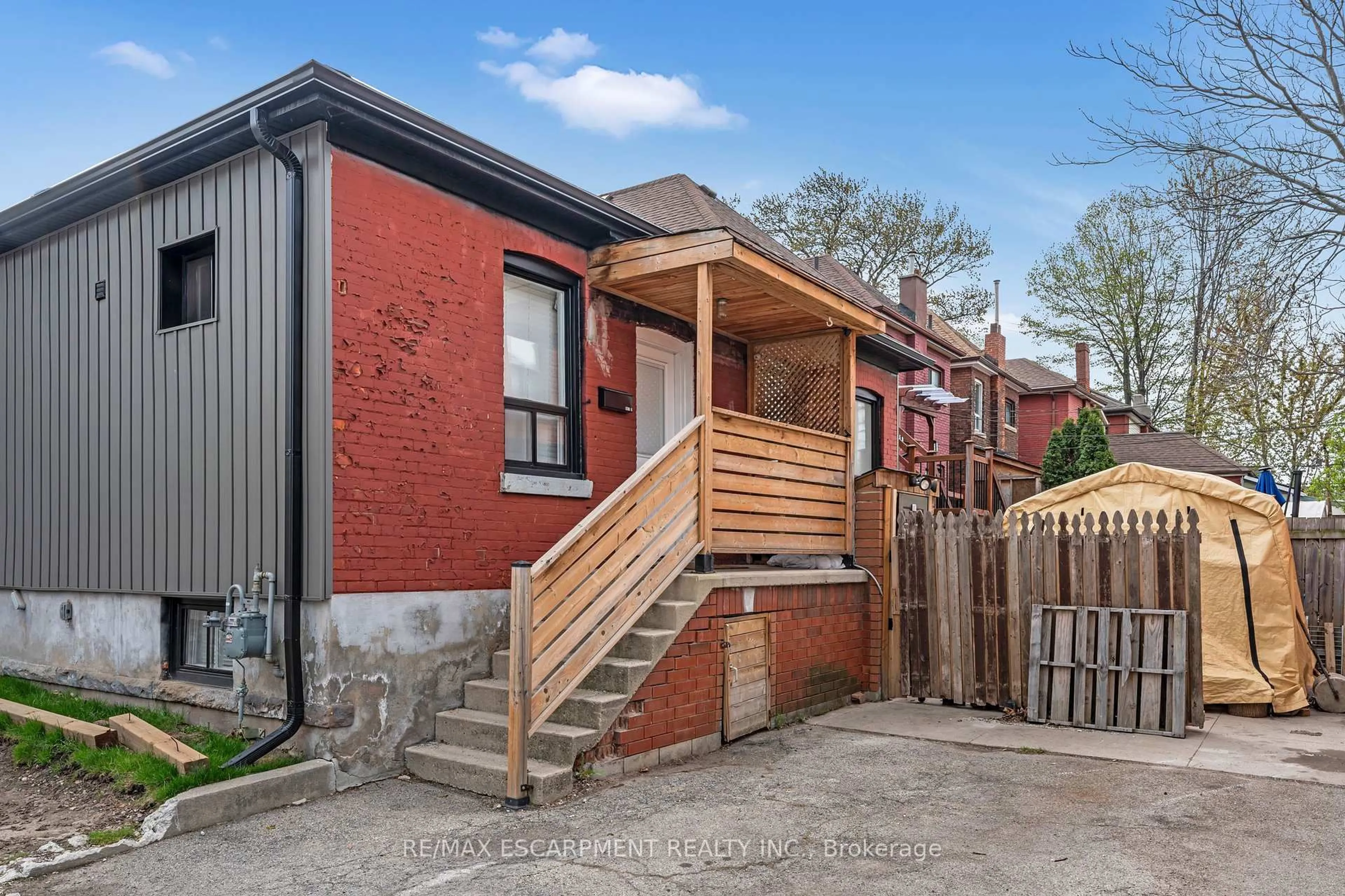 Home with brick exterior material, street for 197 EMERALD St, Hamilton Ontario L8L 5K9
