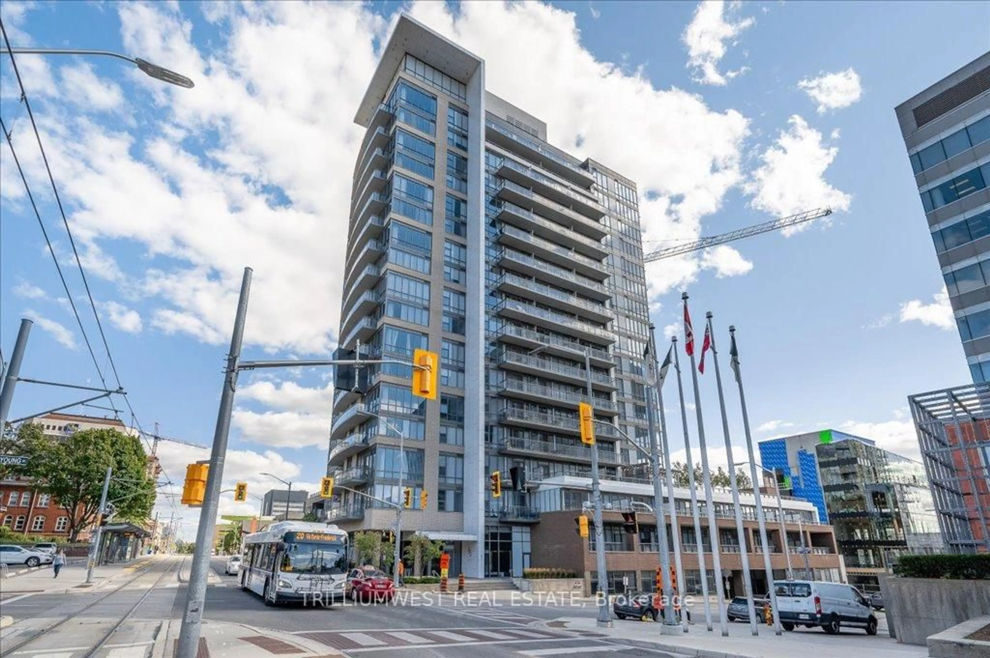 Unknown for 85 Duke St #1702, Kitchener Ontario N2H 0B7