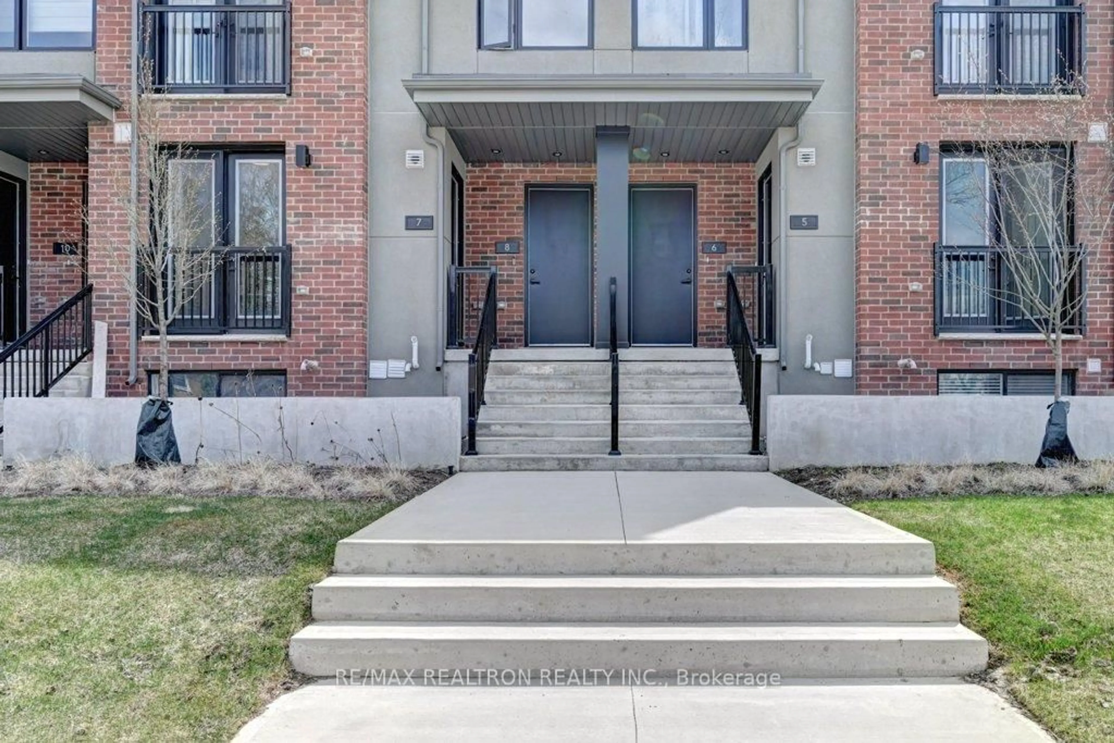 Home with brick exterior material, street for 99 Roger St #7, Waterloo Ontario N2J 0G1