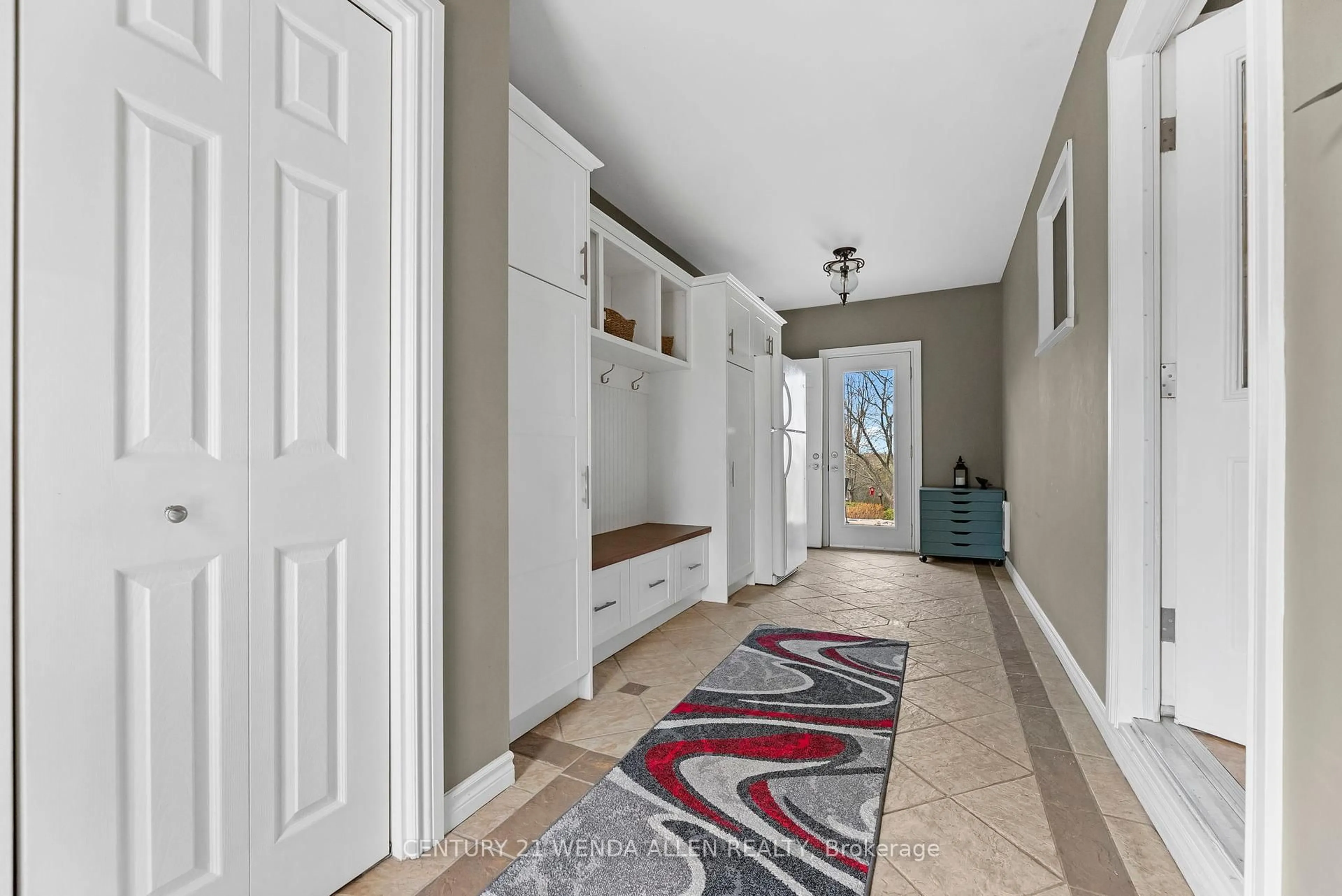 Indoor entryway for 54 Second Line, Otonabee-South Monaghan Ontario K0L 1B0