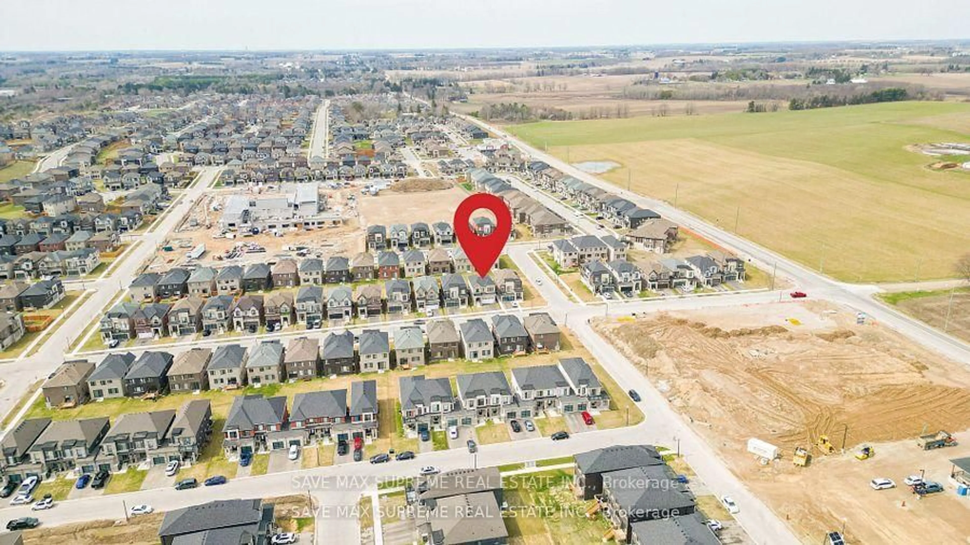 A pic from outside/outdoor area/front of a property/back of a property/a pic from drone, street for 599 Bedi Dr, Woodstock Ontario N4T 0P2
