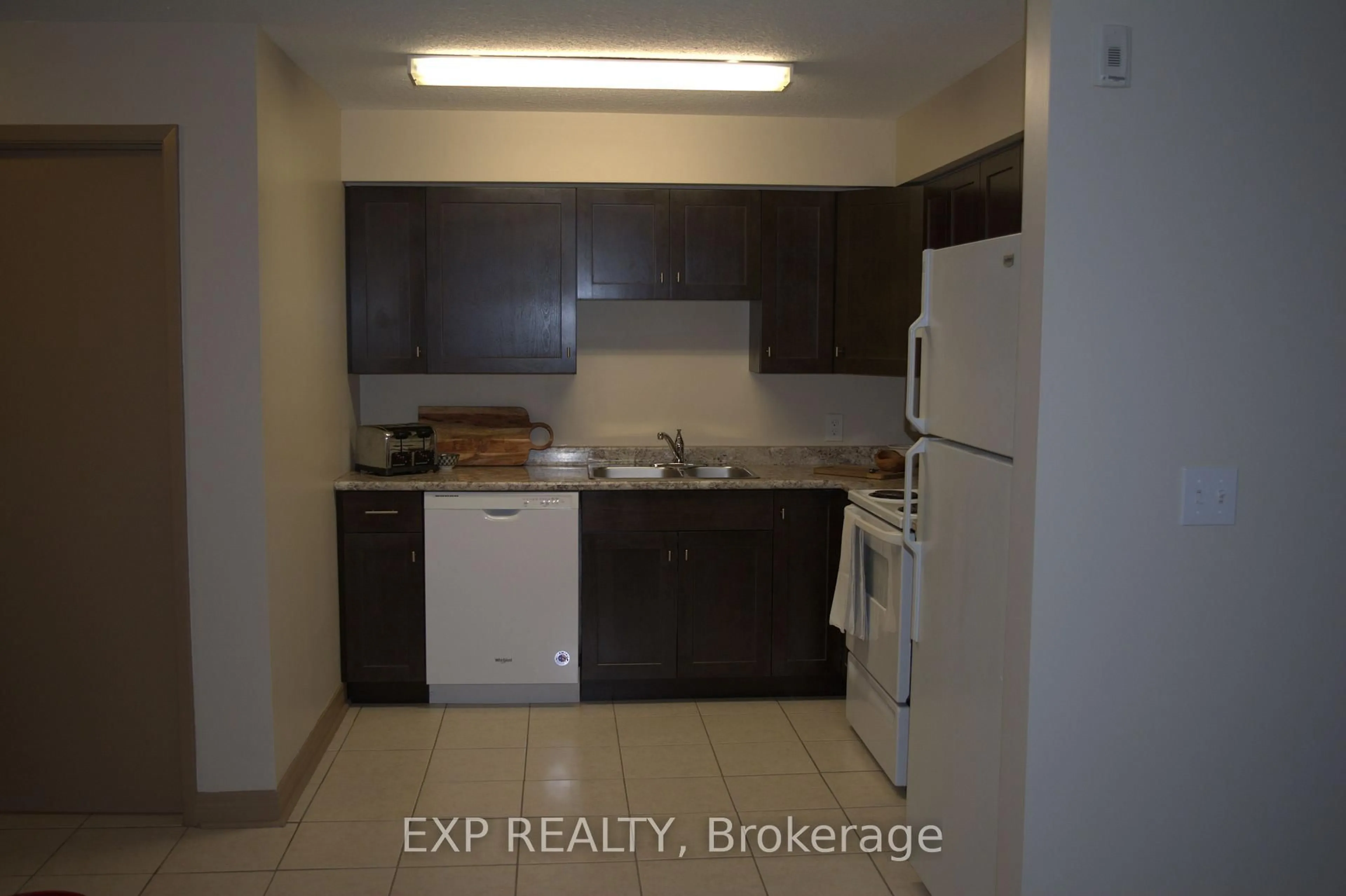 Standard kitchen, unknown for 271 Lester St #102, Waterloo Ontario N2L 3W6