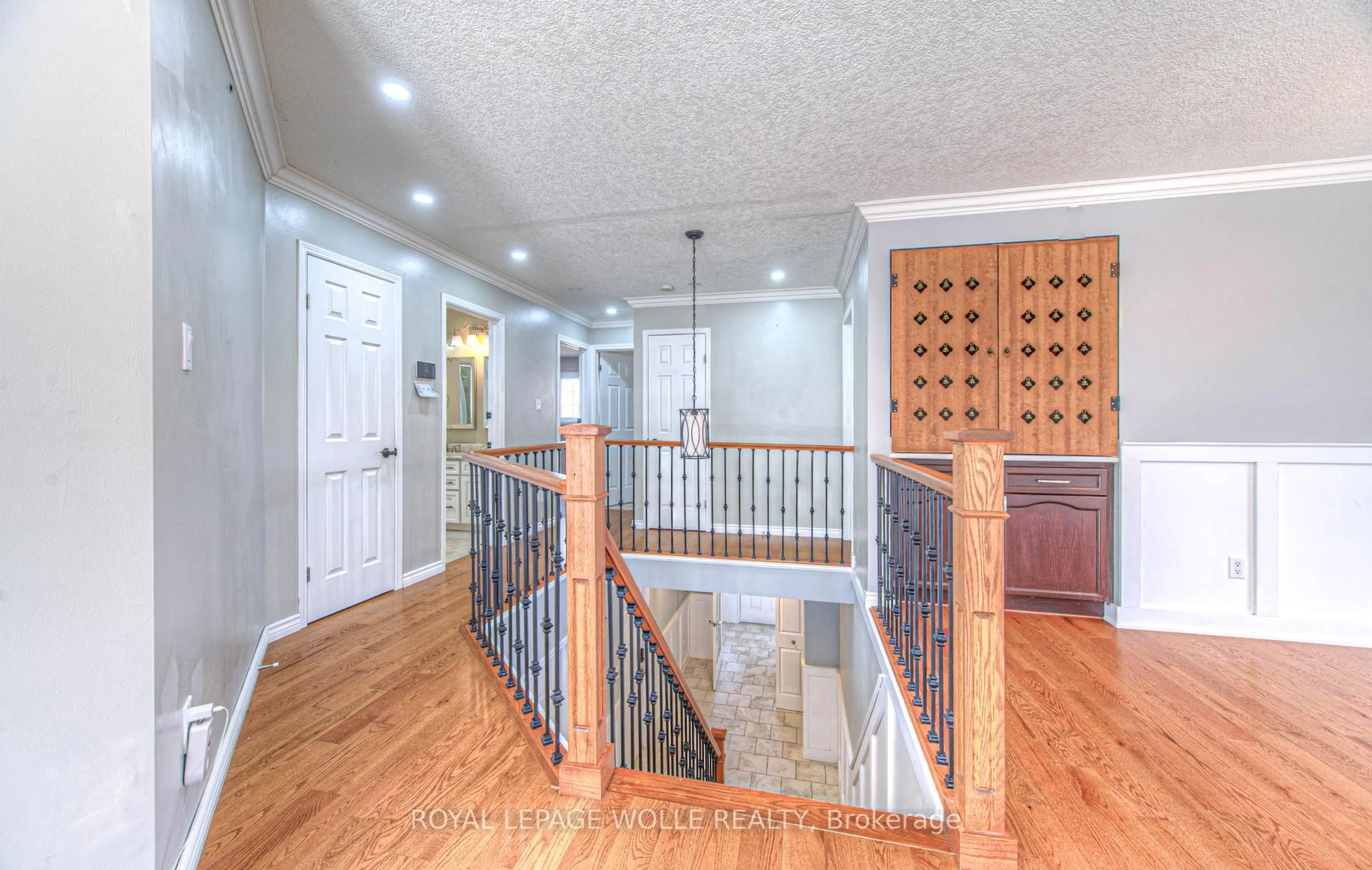 Unknown for 35 Wildlark Cres, Kitchener Ontario N2N 3E8