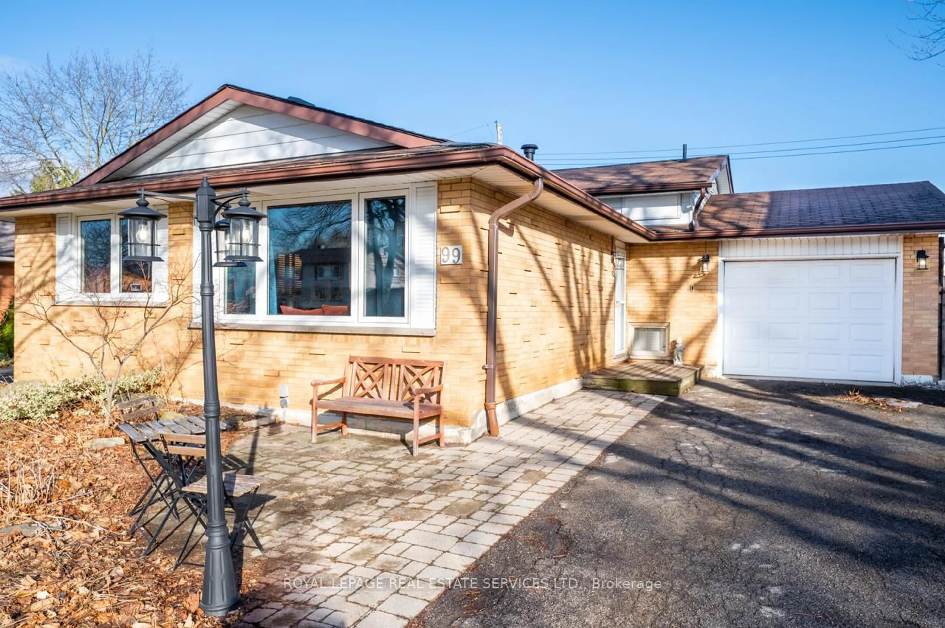 Unknown for 99 Mountbatten Dr, Hamilton Ontario L9C 3V6