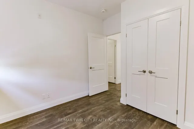 Additional property image - 399 Queen St Unit 201