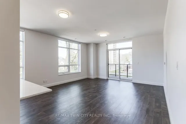 Additional property image - 399 Queen St Unit 201