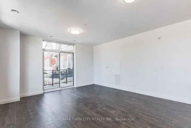 Additional property image - 399 Queen St Unit 201