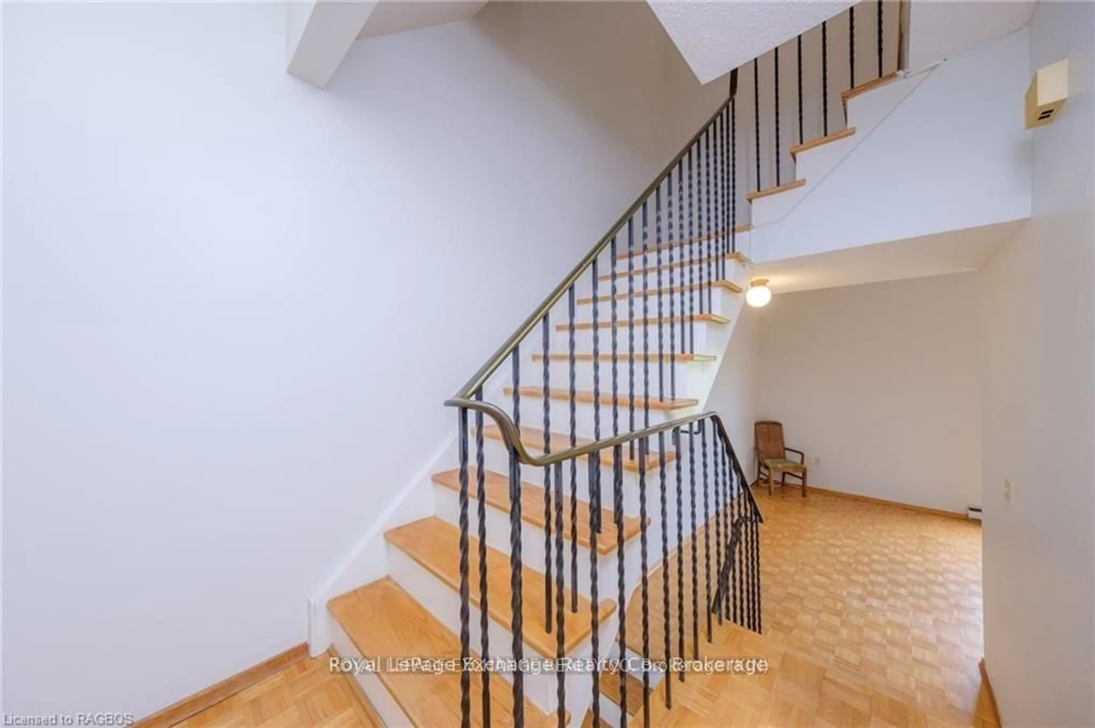 Stairs for 13 Philip Pl, Kincardine Ontario N2Z 2E7