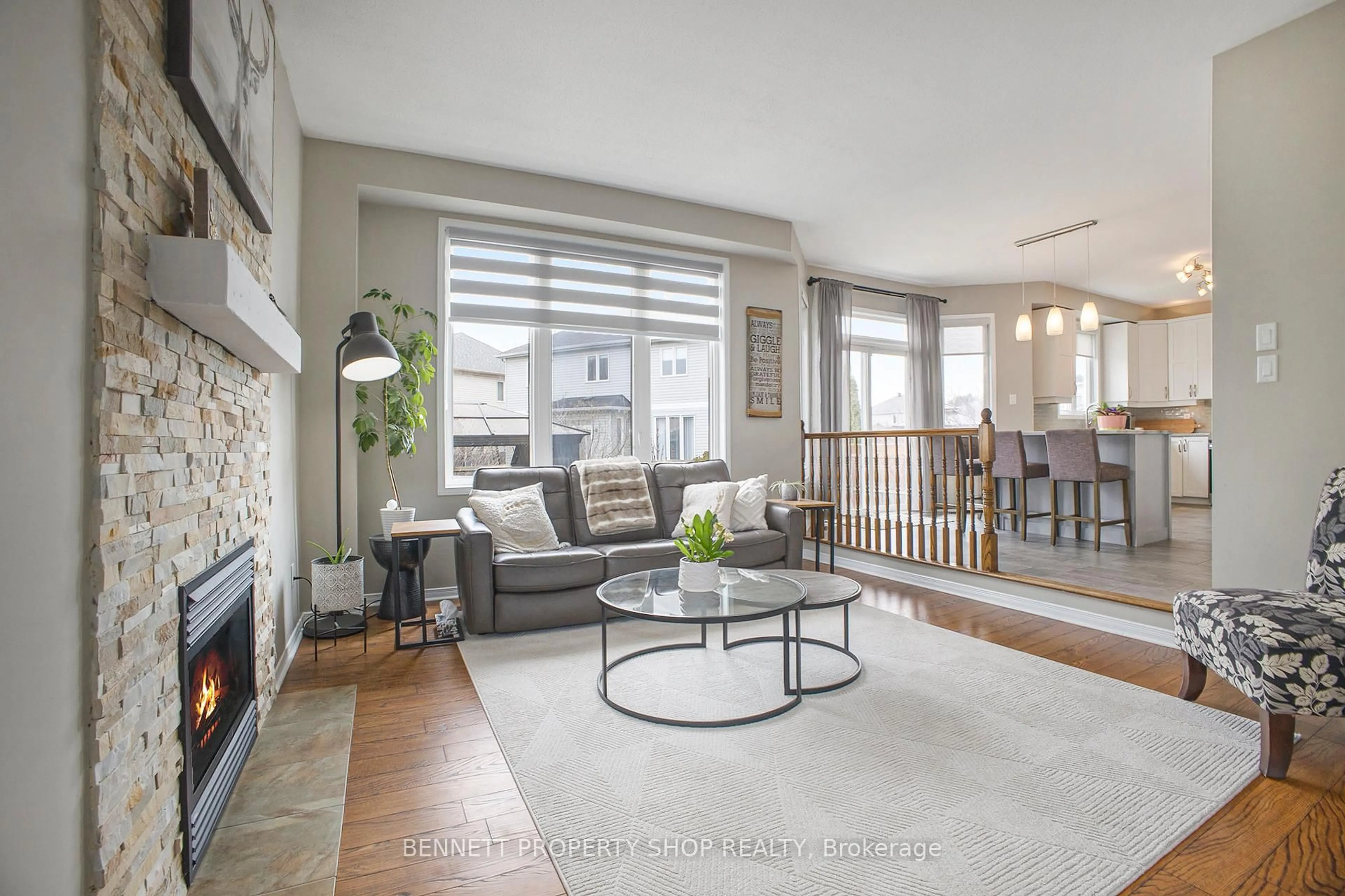 Living room with furniture, unknown for 62 Baywood Dr, Ottawa Ontario K2S 2H5