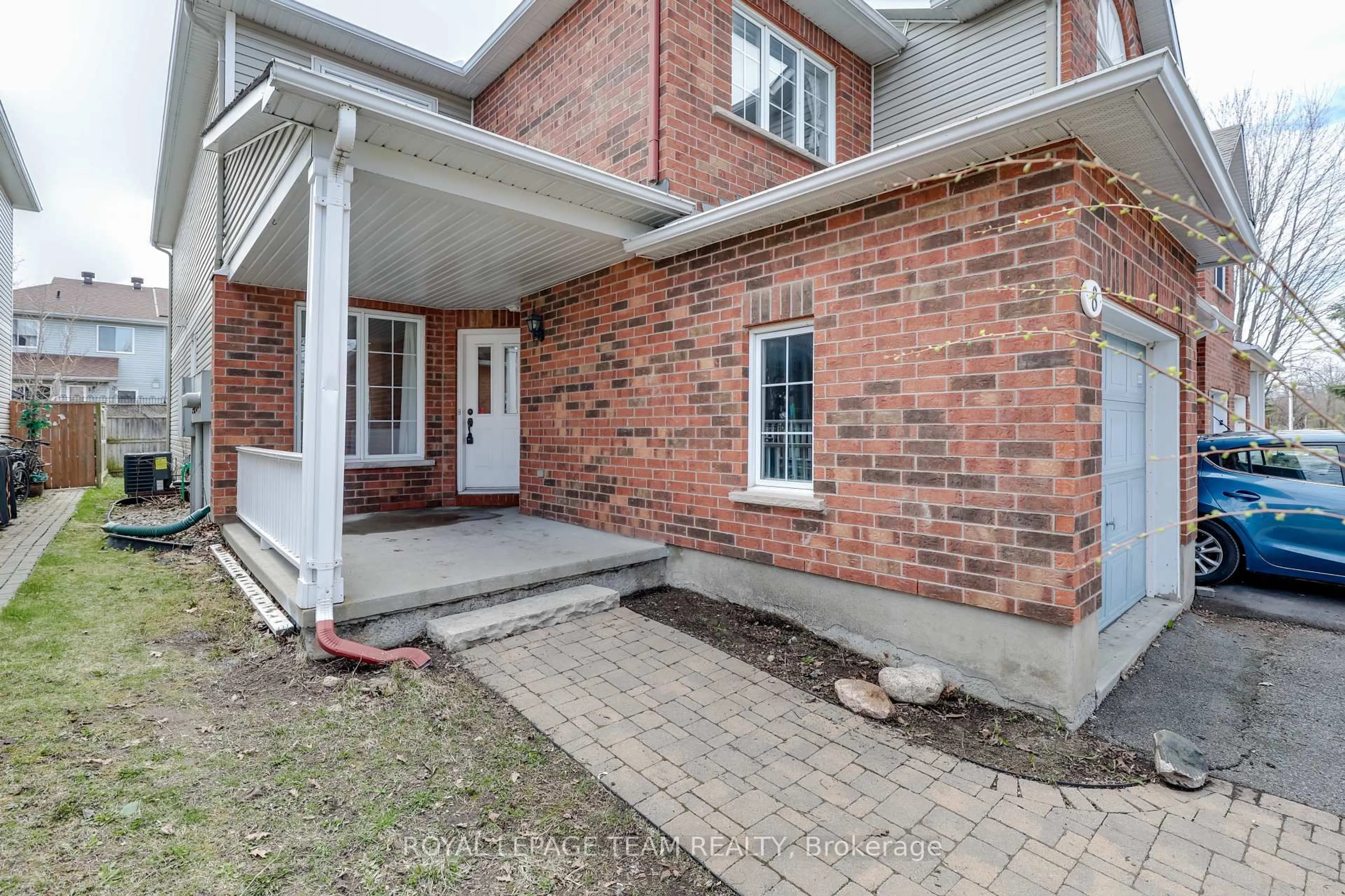 Home with brick exterior material, street for 8 BELLROCK Dr, Ottawa Ontario K2K 3J4