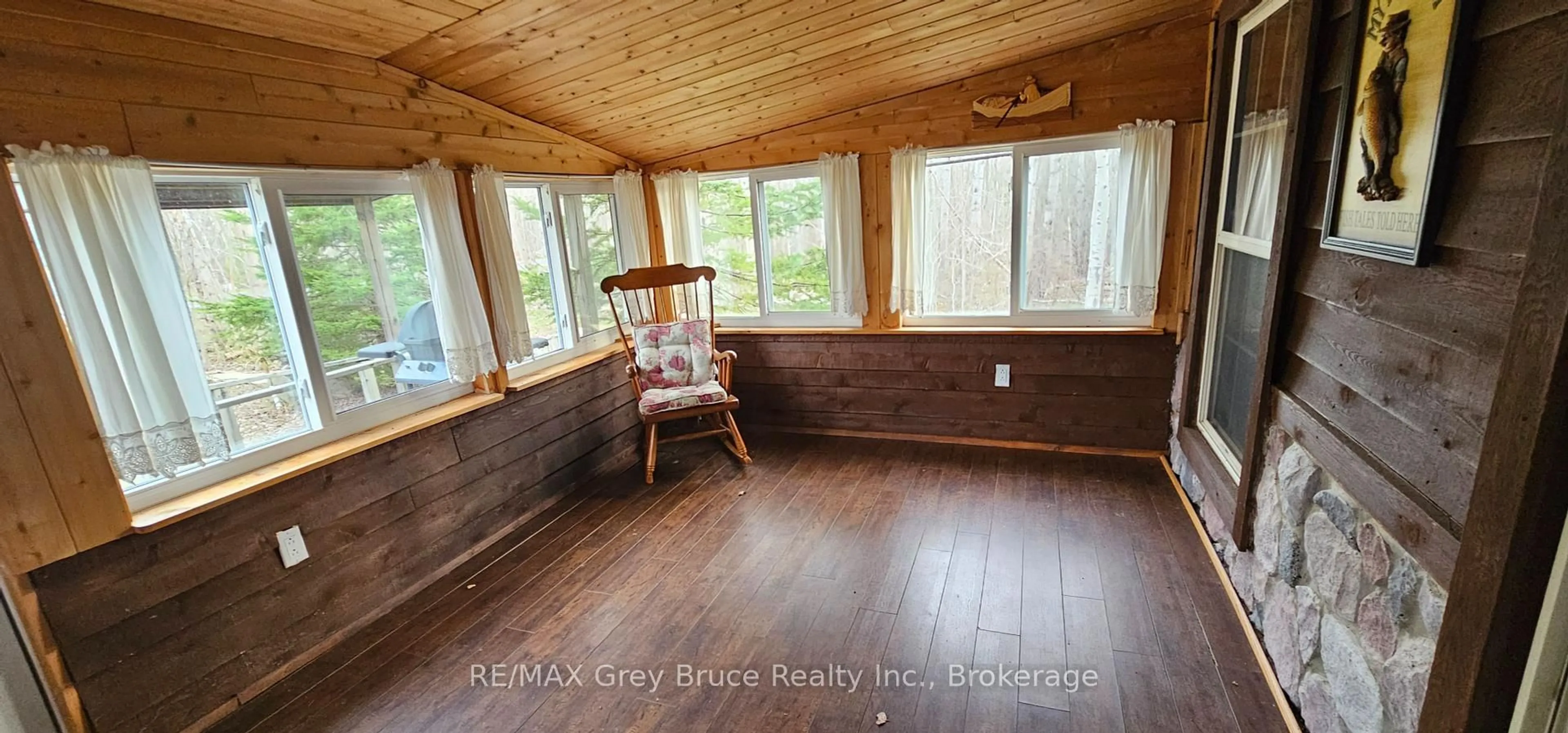 Unknown for 41 Maple Dr, Northern Bruce Peninsula Ontario N0H 1Z0