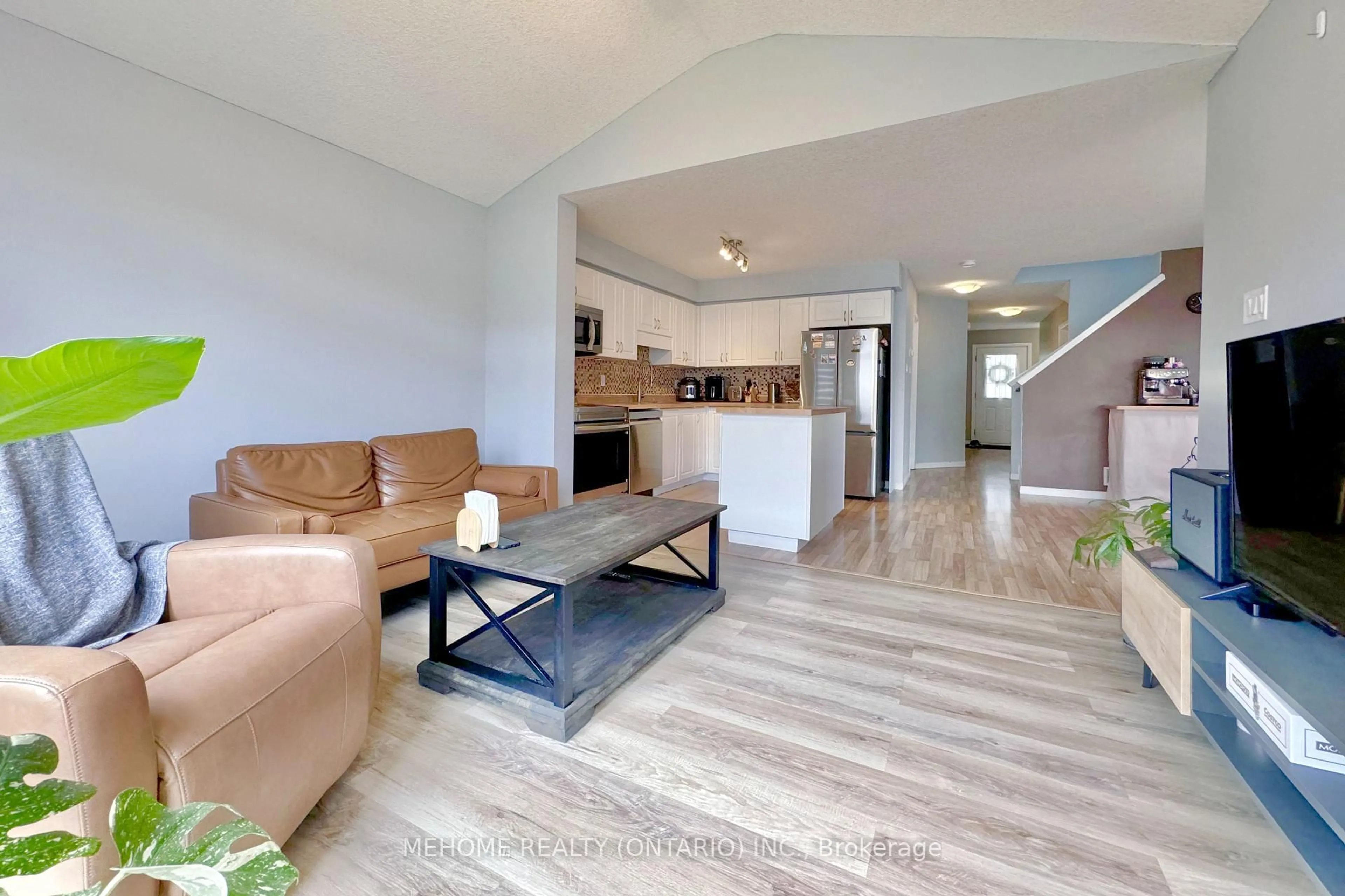 Living room with furniture, unknown for 605 Goldthread St, Waterloo Ontario N2V 2X6