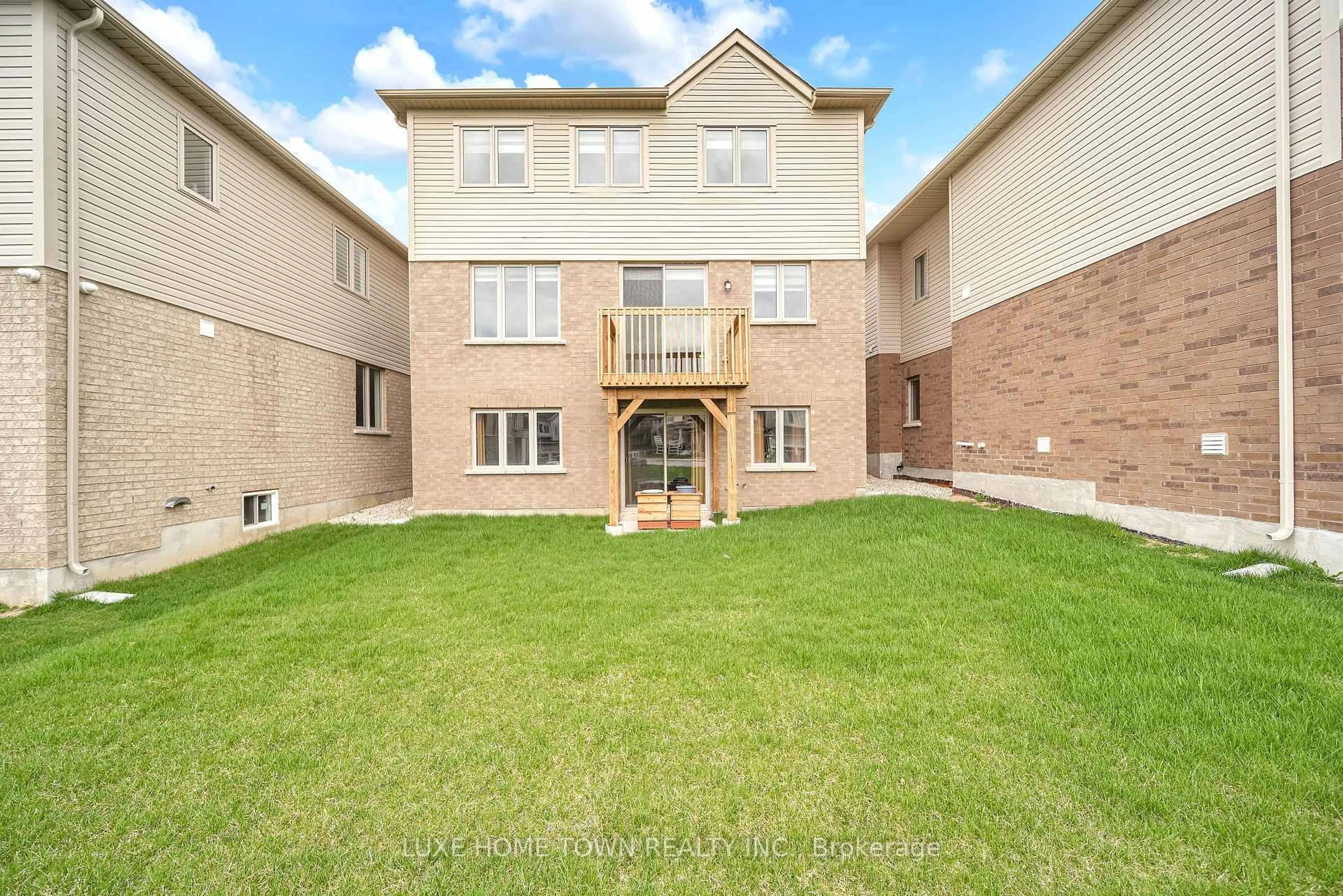 Patio, building for 144 Povey Rd, Centre Wellington Ontario N1M 0J6
