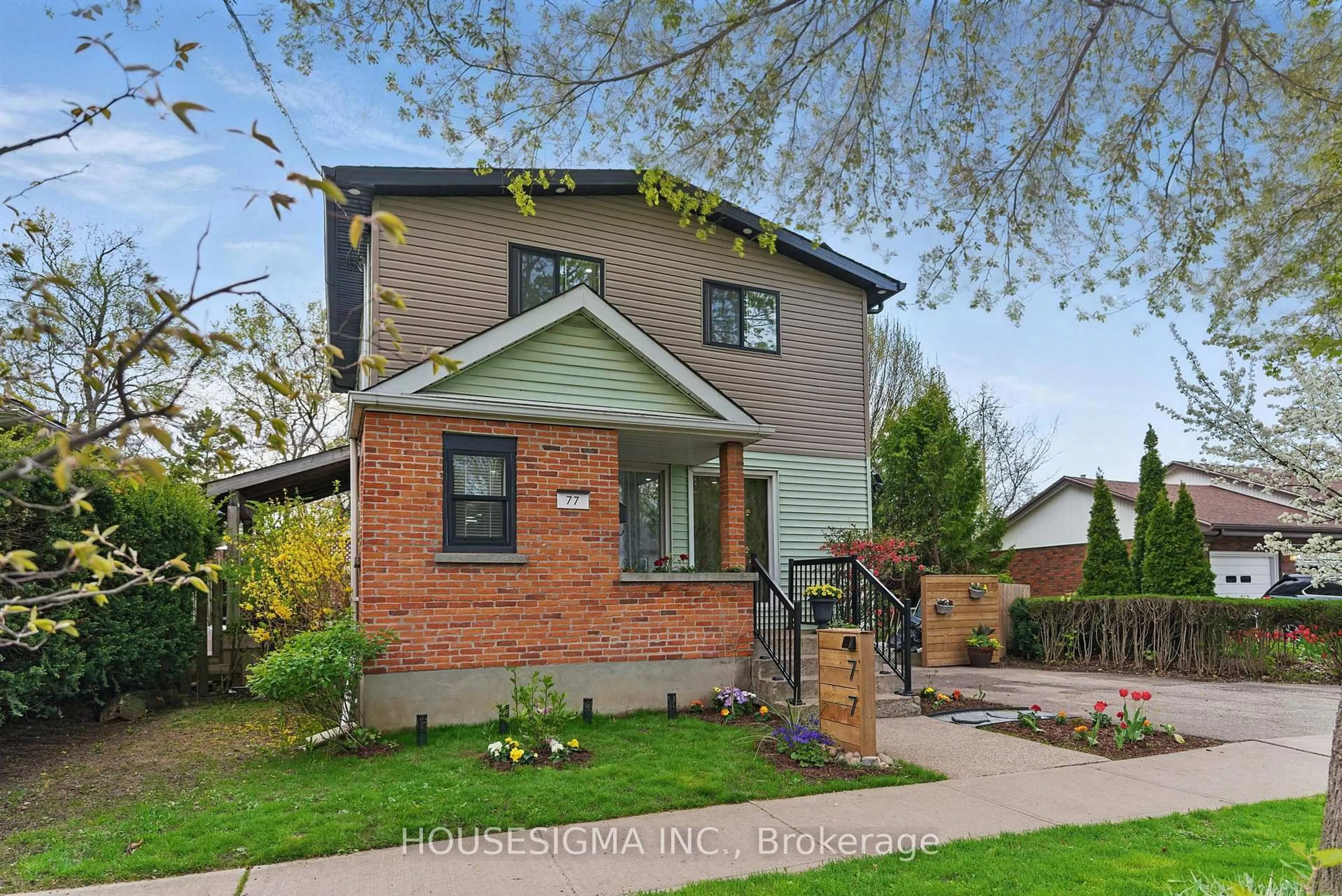 Home with brick exterior material, street for 77 Mildred Ave, St. Catharines Ontario L2R 6J4