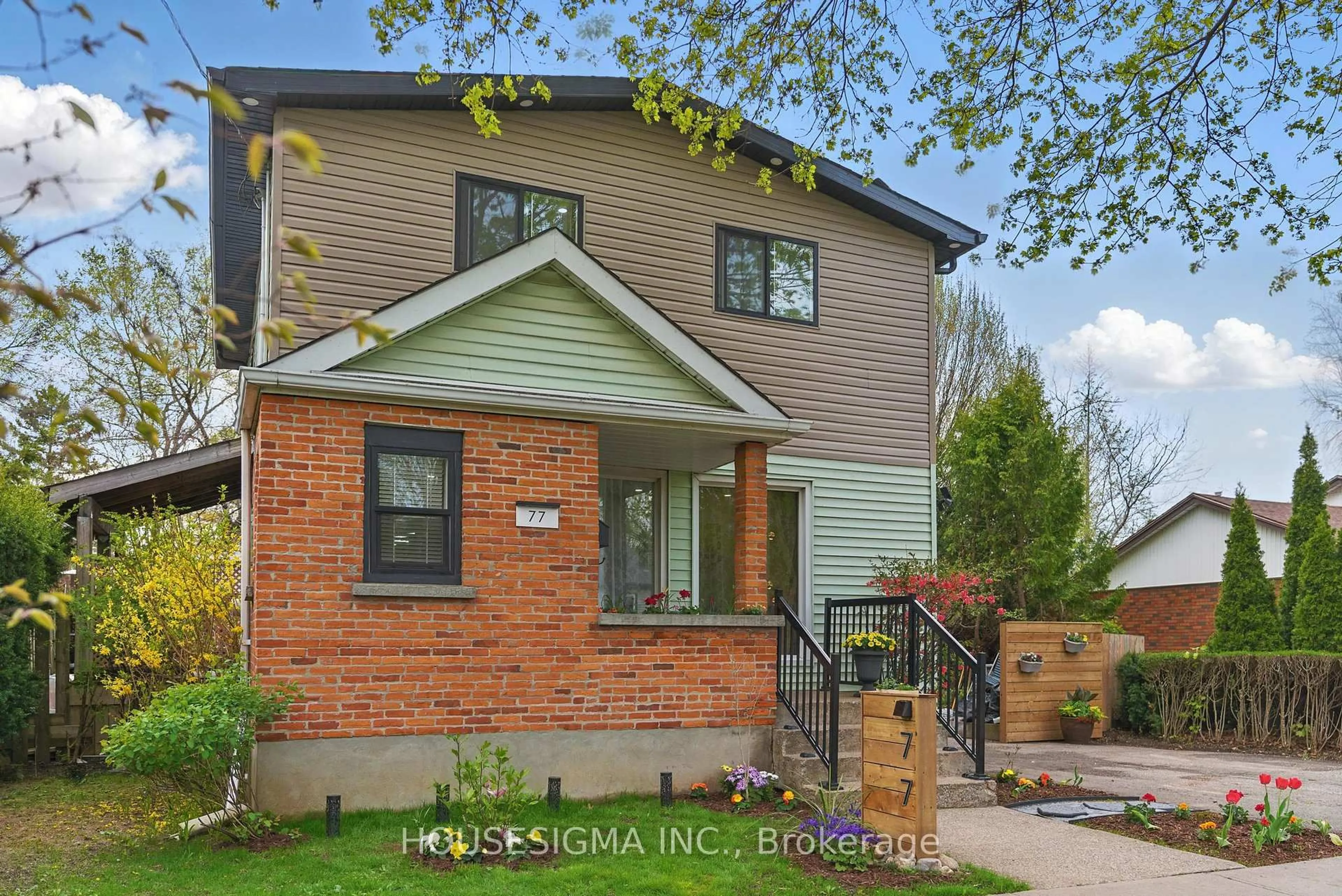 Home with brick exterior material, street for 77 Mildred Ave, St. Catharines Ontario L2R 6J4