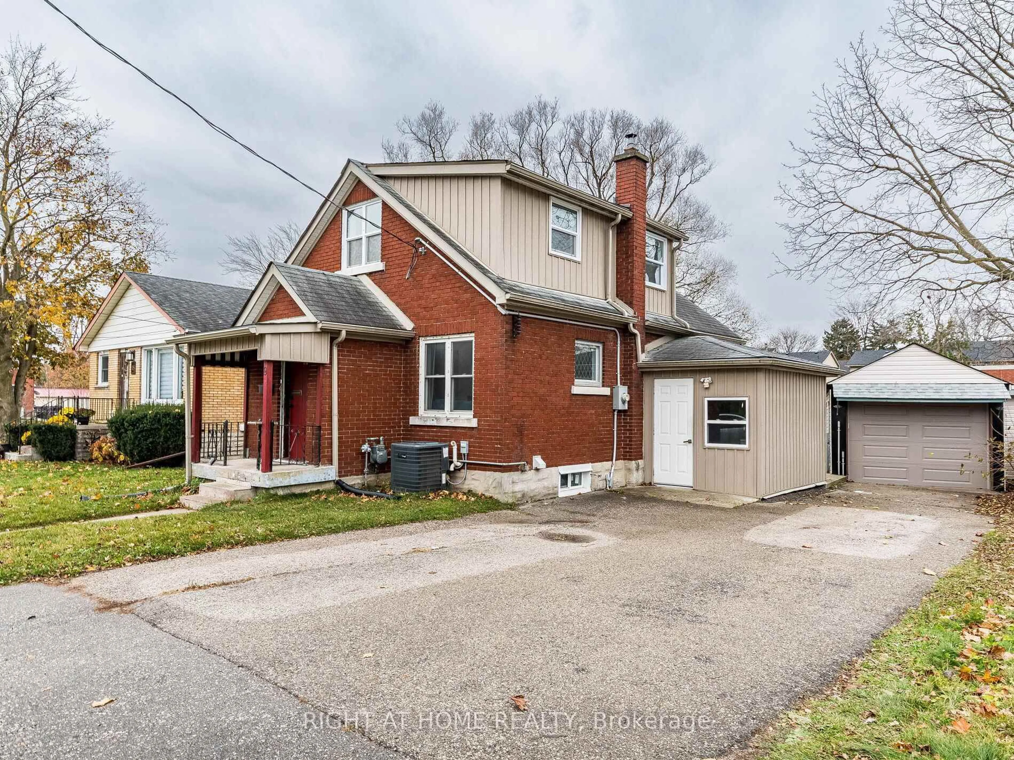 Home with brick exterior material, street for 9 Kehl St, Kitchener Ontario N2M 3T8
