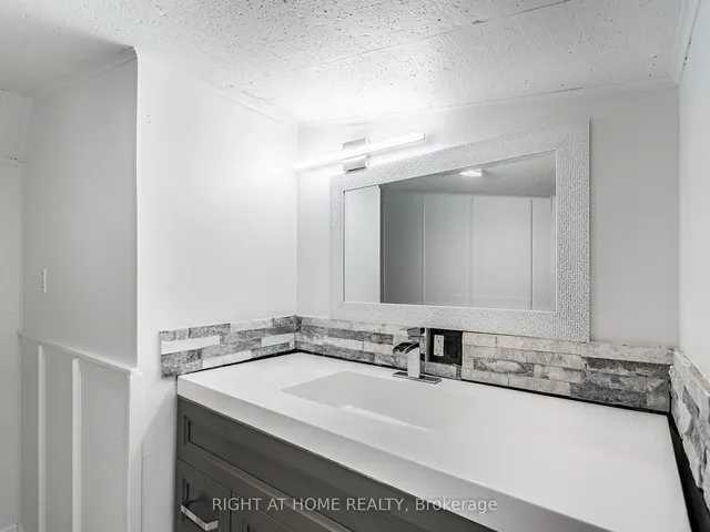 Additional image 21 of 9 Kehl St