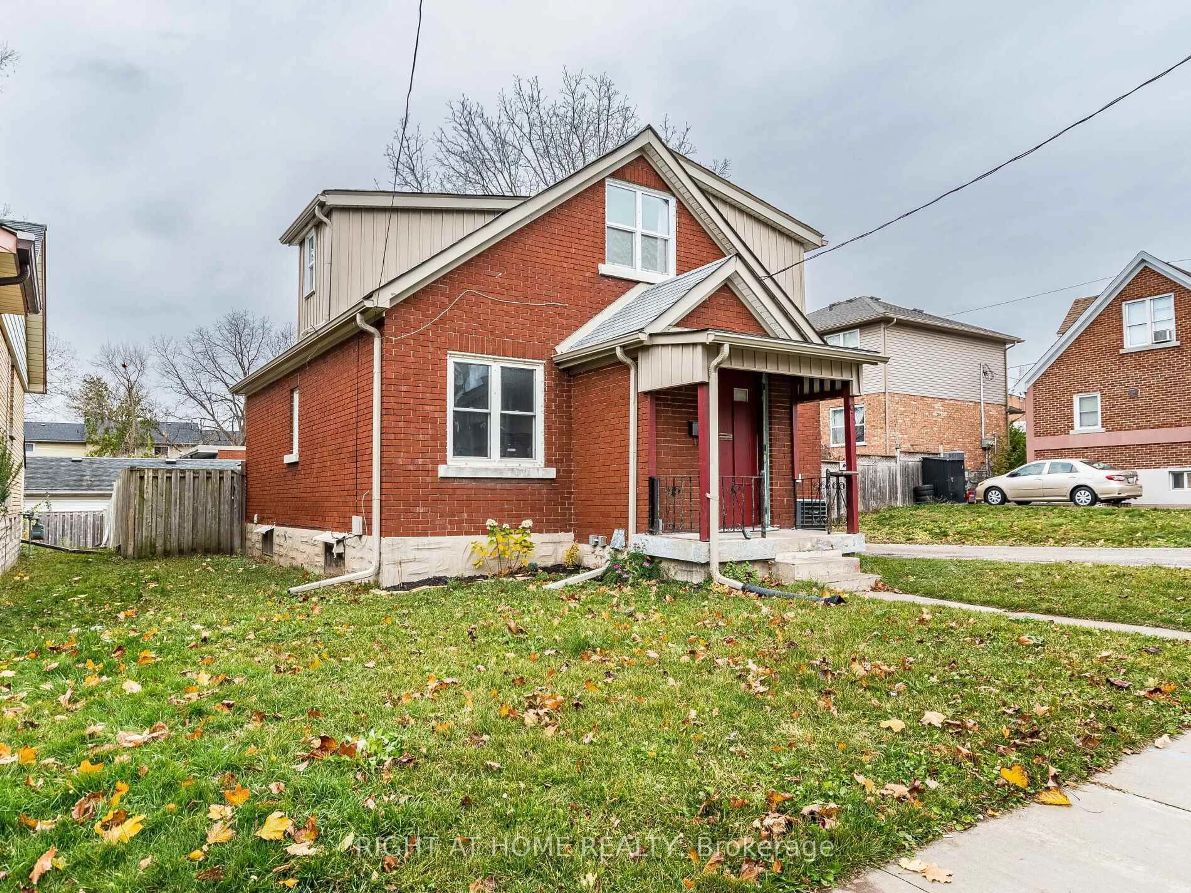 Home with brick exterior material, street for 9 Kehl St, Kitchener Ontario N2M 3T8