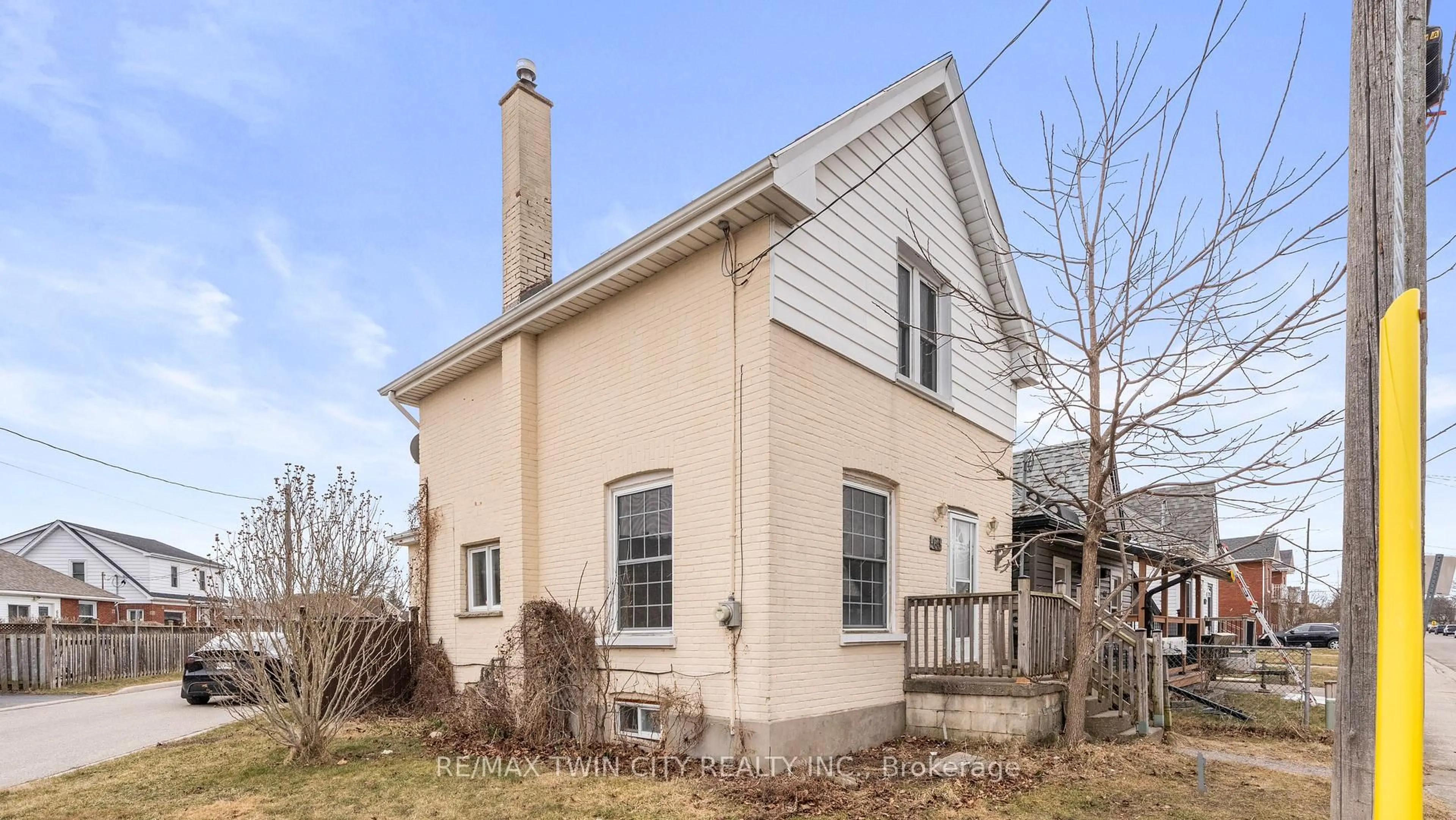 Unknown for 63 Walter St, Brantford Ontario N3S 1N7