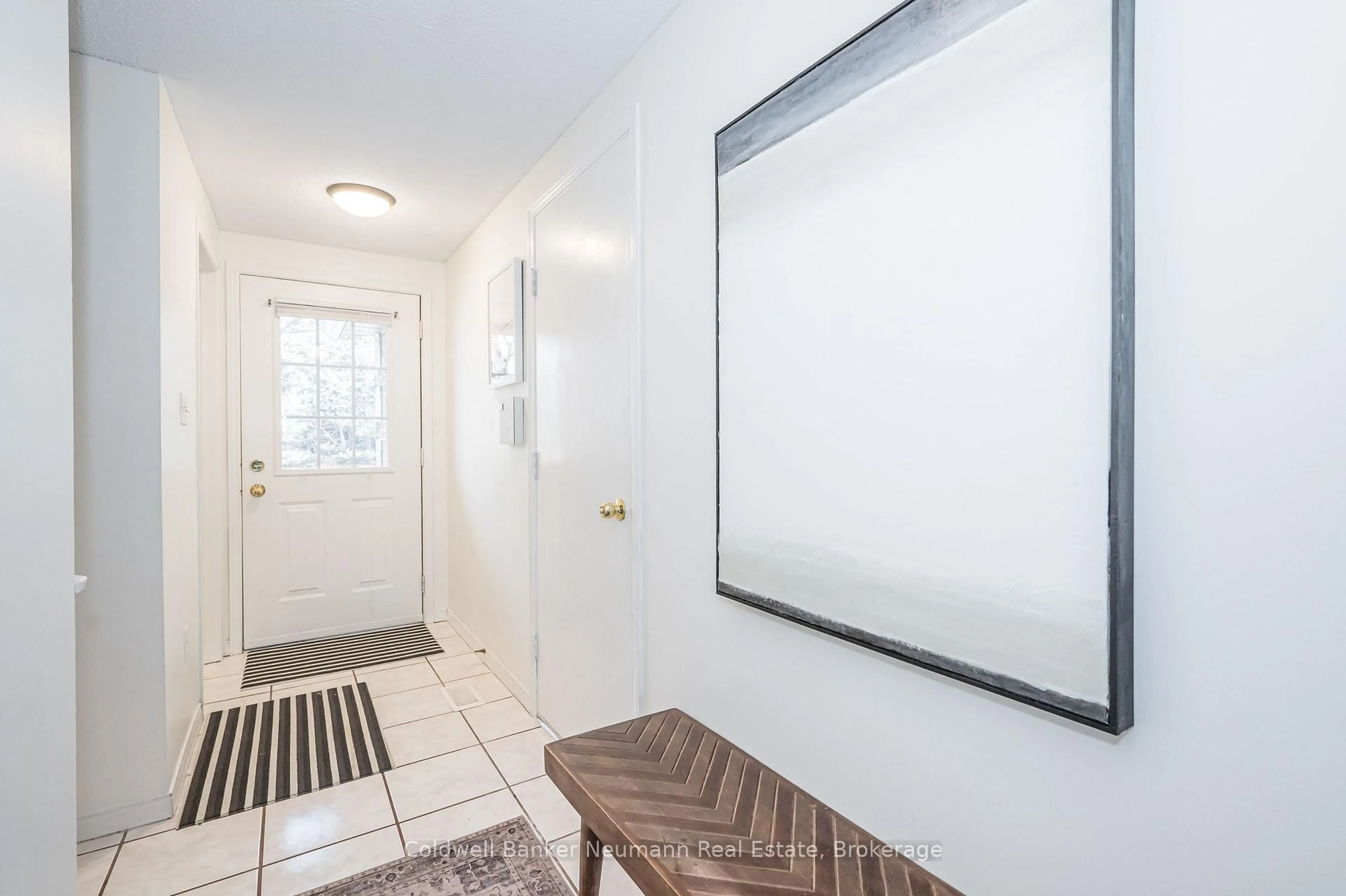 Indoor entryway for 180 Marksam Rd #95, Guelph Ontario N1H 8G4