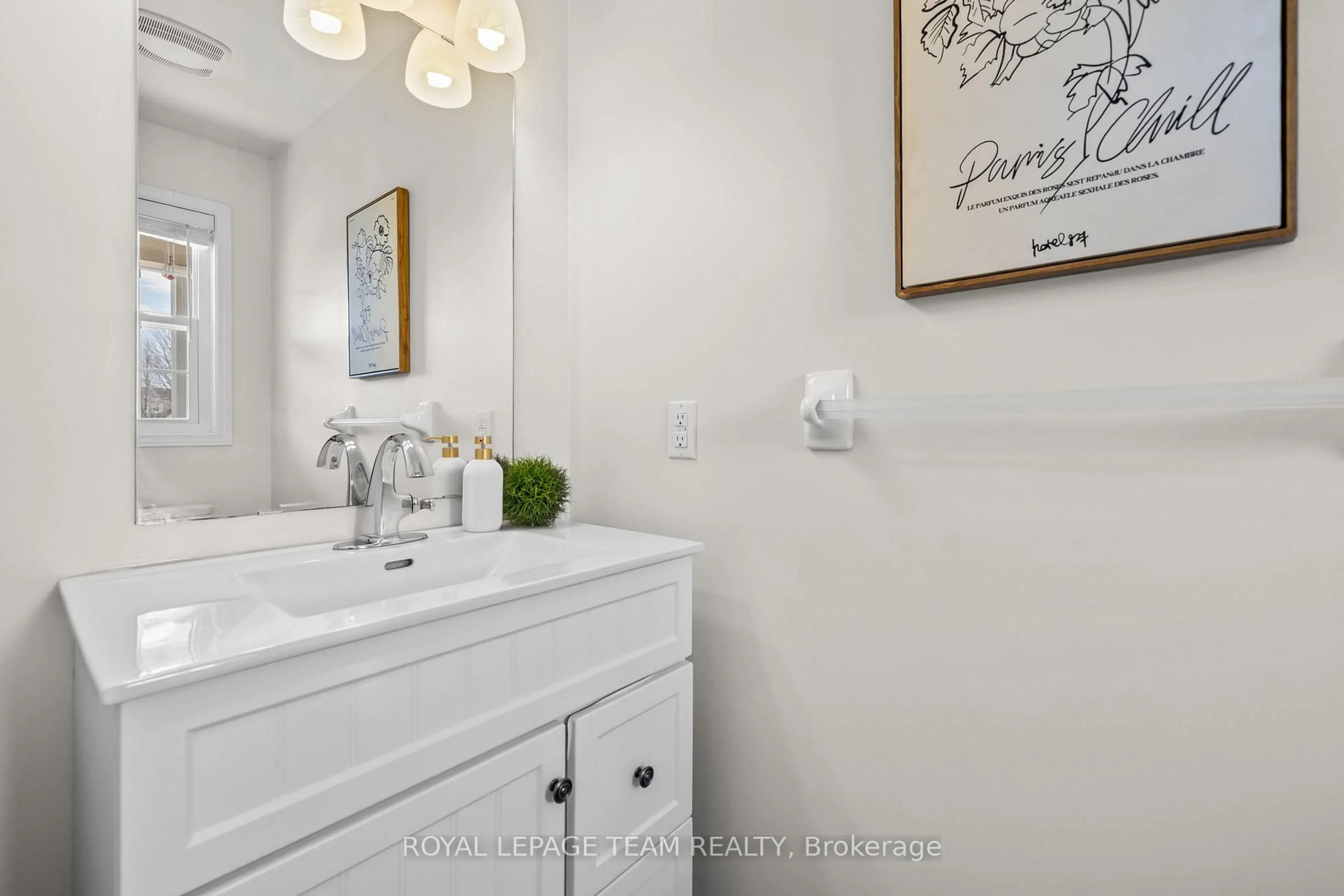 Standard bathroom, ceramic/tile floor for 521 Stonechurch Way, Ottawa Ontario K2J 0C6
