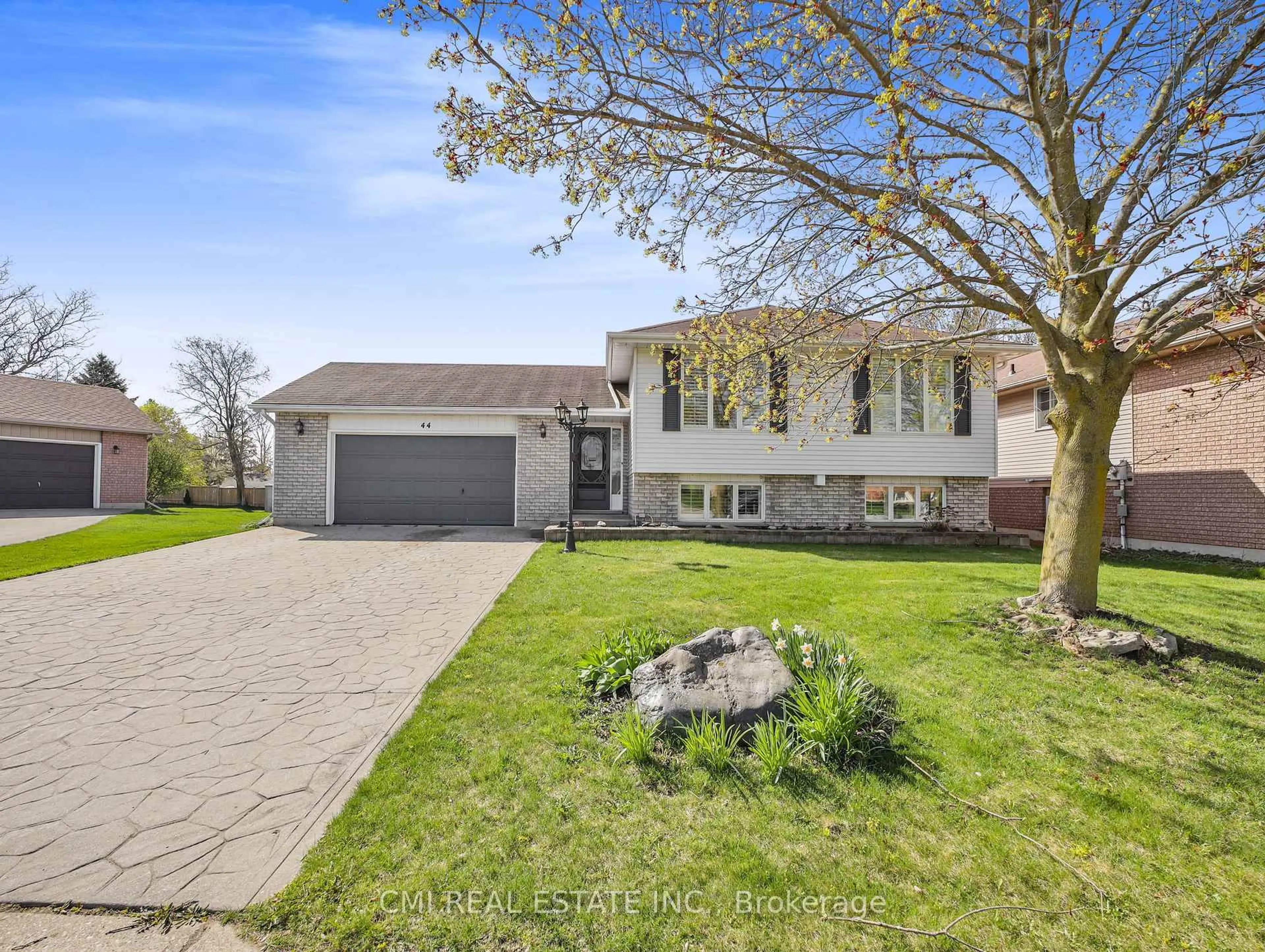 Unknown for 44 Windsor Dr, Brant Ontario N0E 1N0