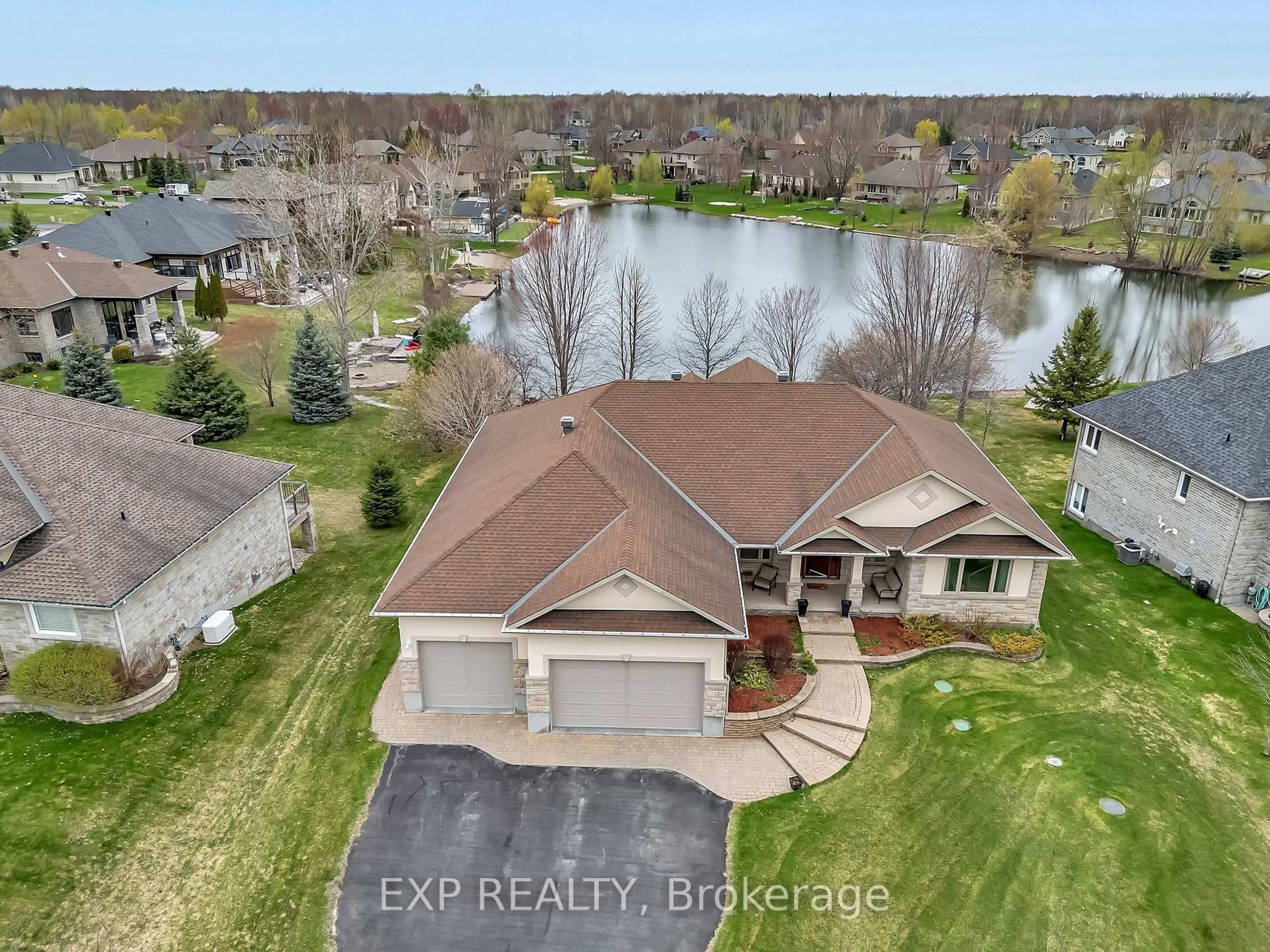 A pic from outside/outdoor area/front of a property/back of a property/a pic from drone, water/lake/river/ocean view for 6703 Suncrest Dr, Greely Ontario K4P 0B4