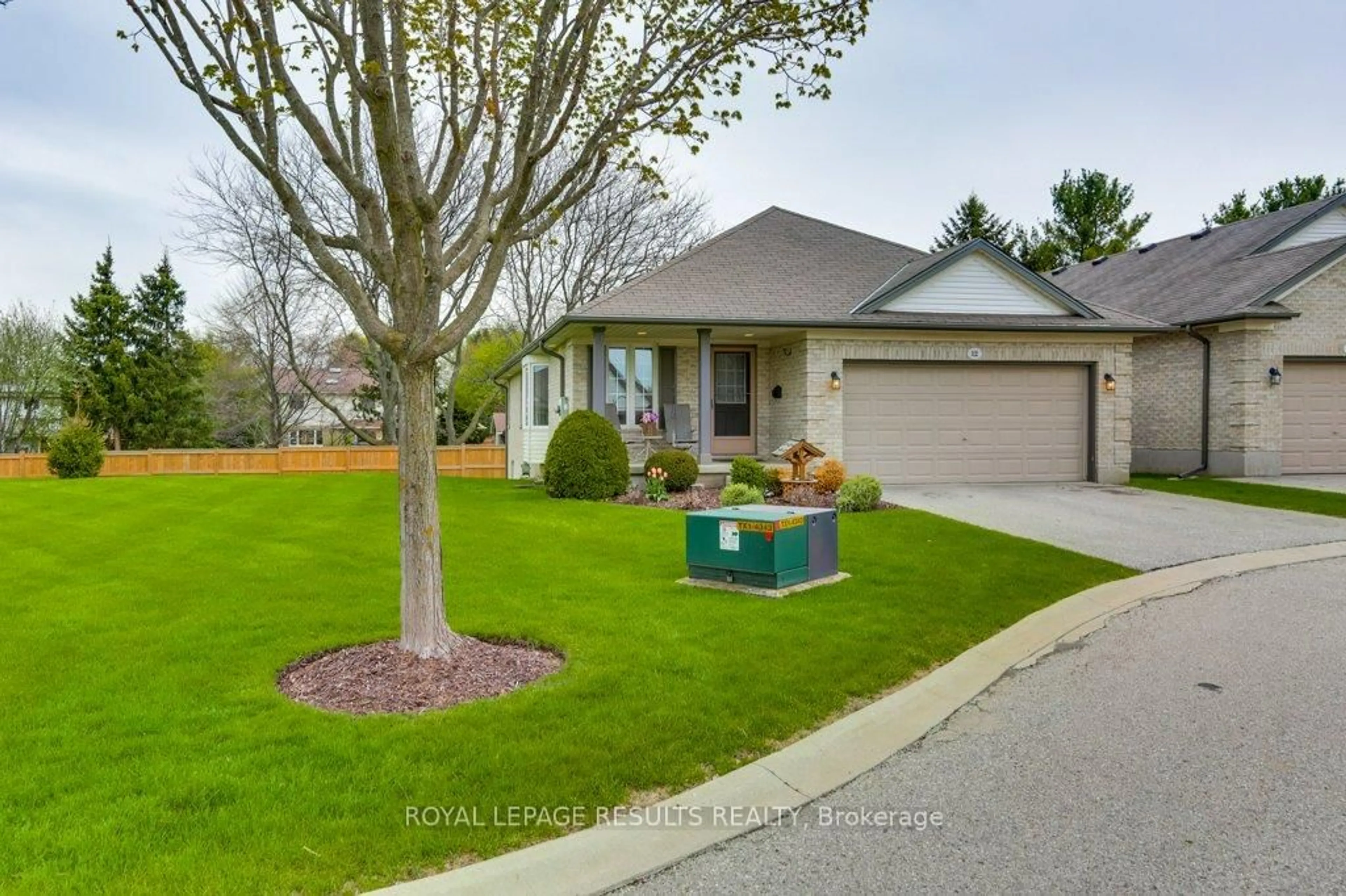 Unknown for 20 Windemere Pl #12, St. Thomas Ontario N5R 6H6