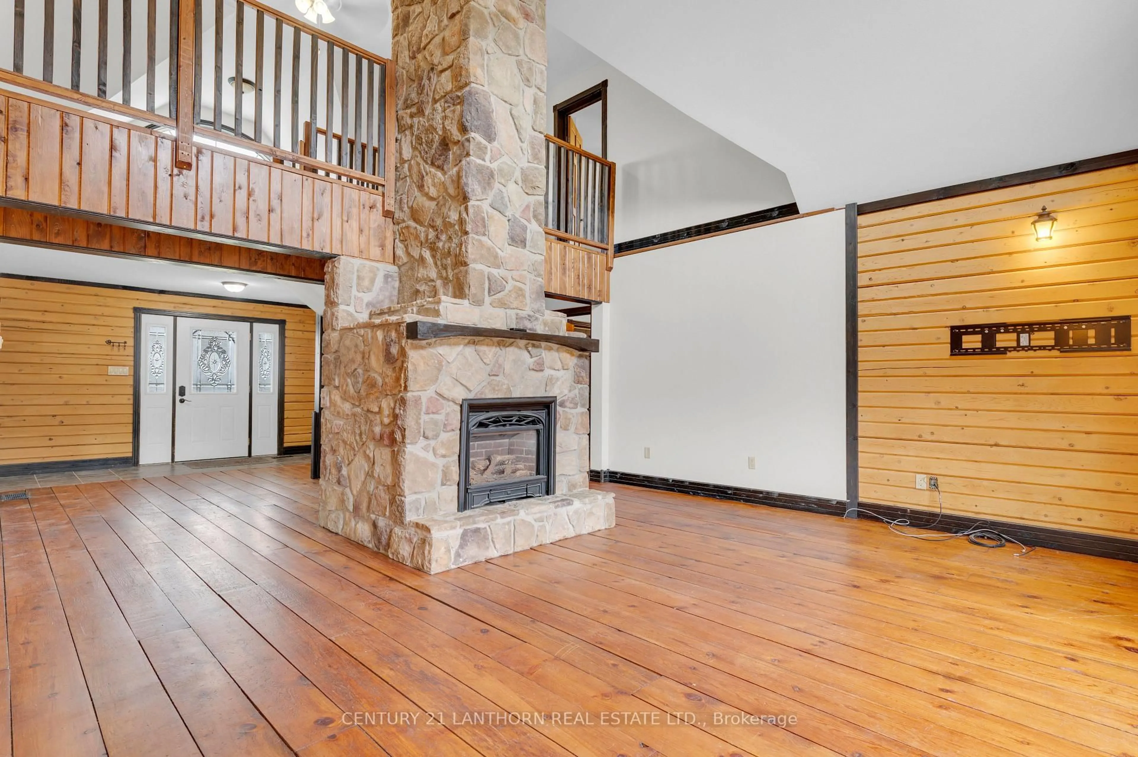 Indoor foyer for 54 Ketcheson Rd, Madoc Ontario K0K 2K0