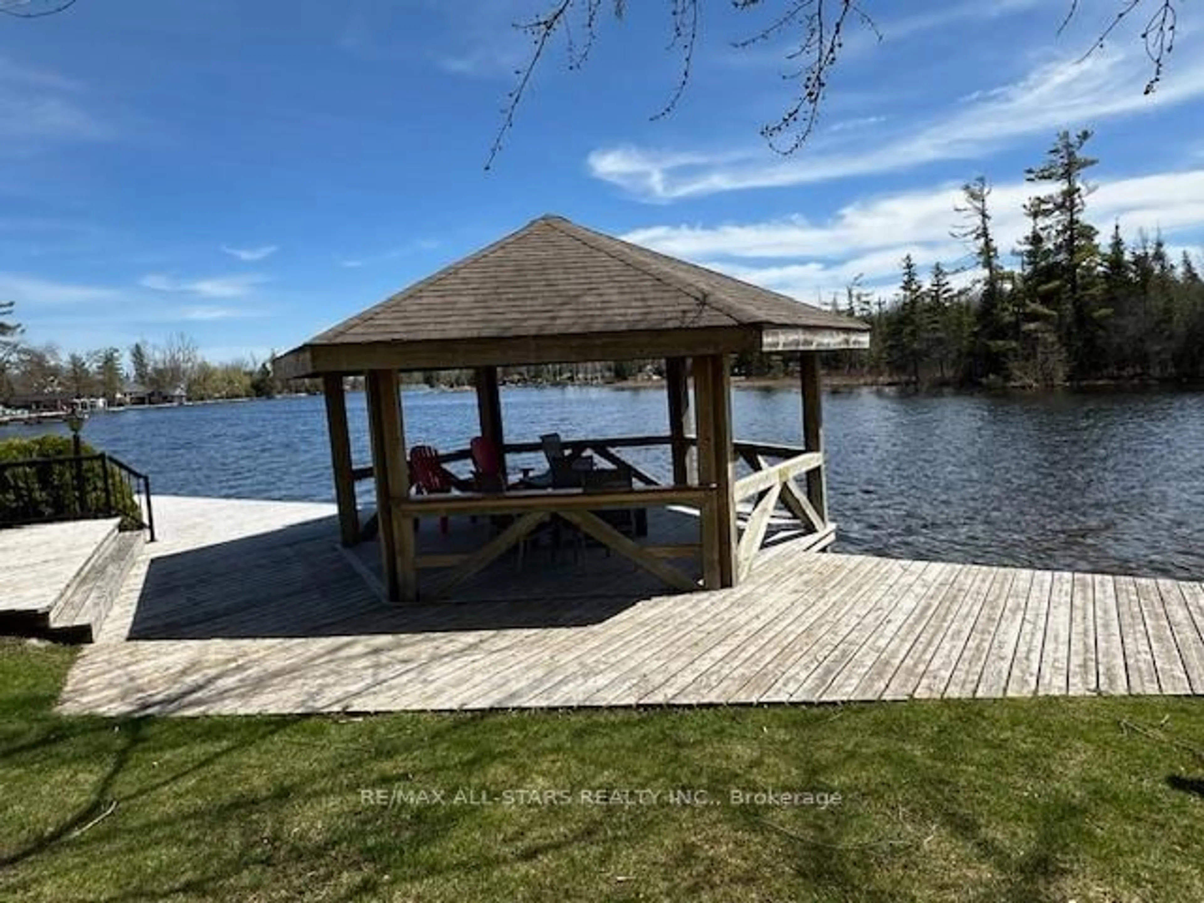 Patio, water/lake/river/ocean view for 200 East St #210, Kawartha Lakes Ontario K0M 1A0
