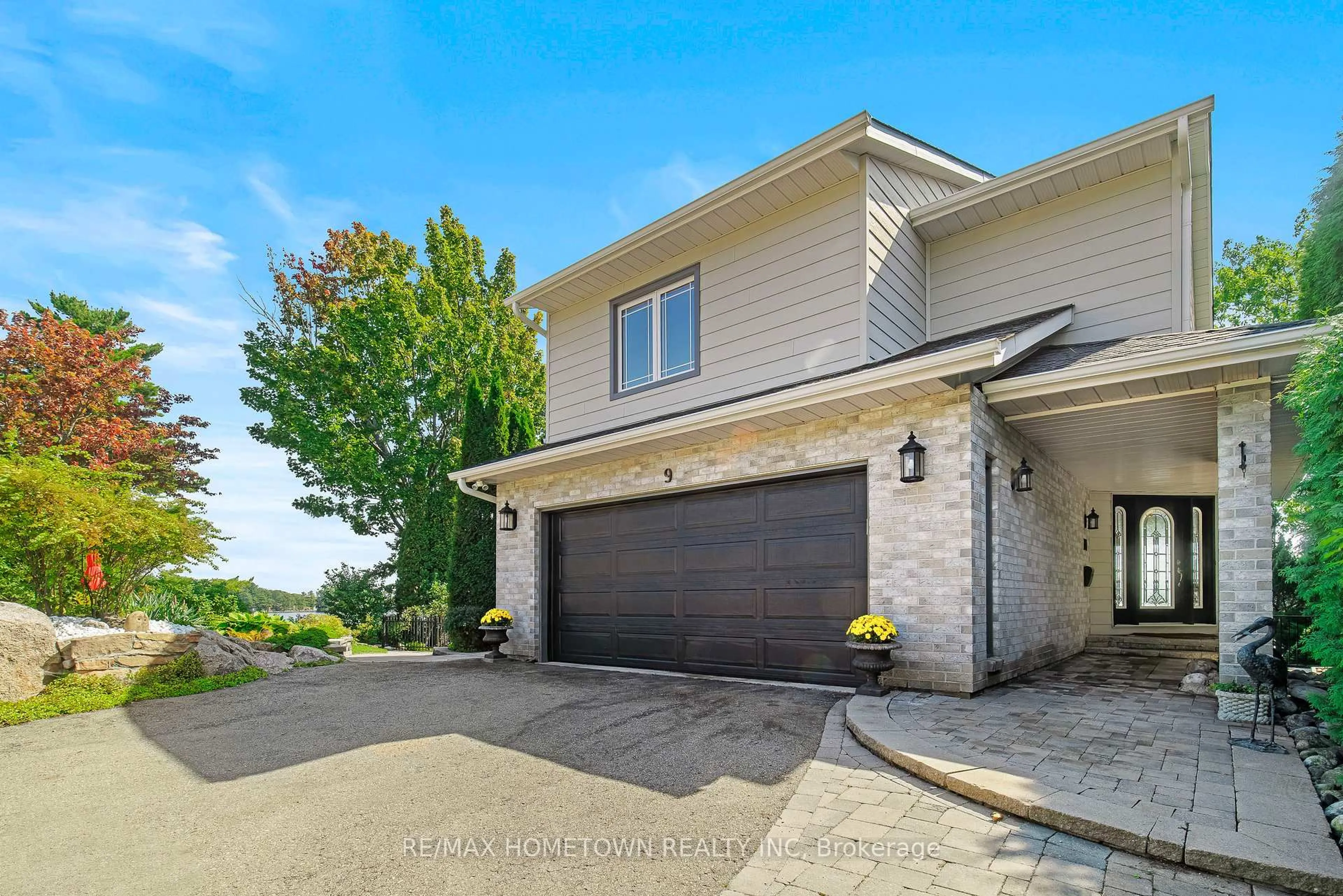 Unknown for 9 BAYVIEW Rd, Brockville Ontario K6V 5S2