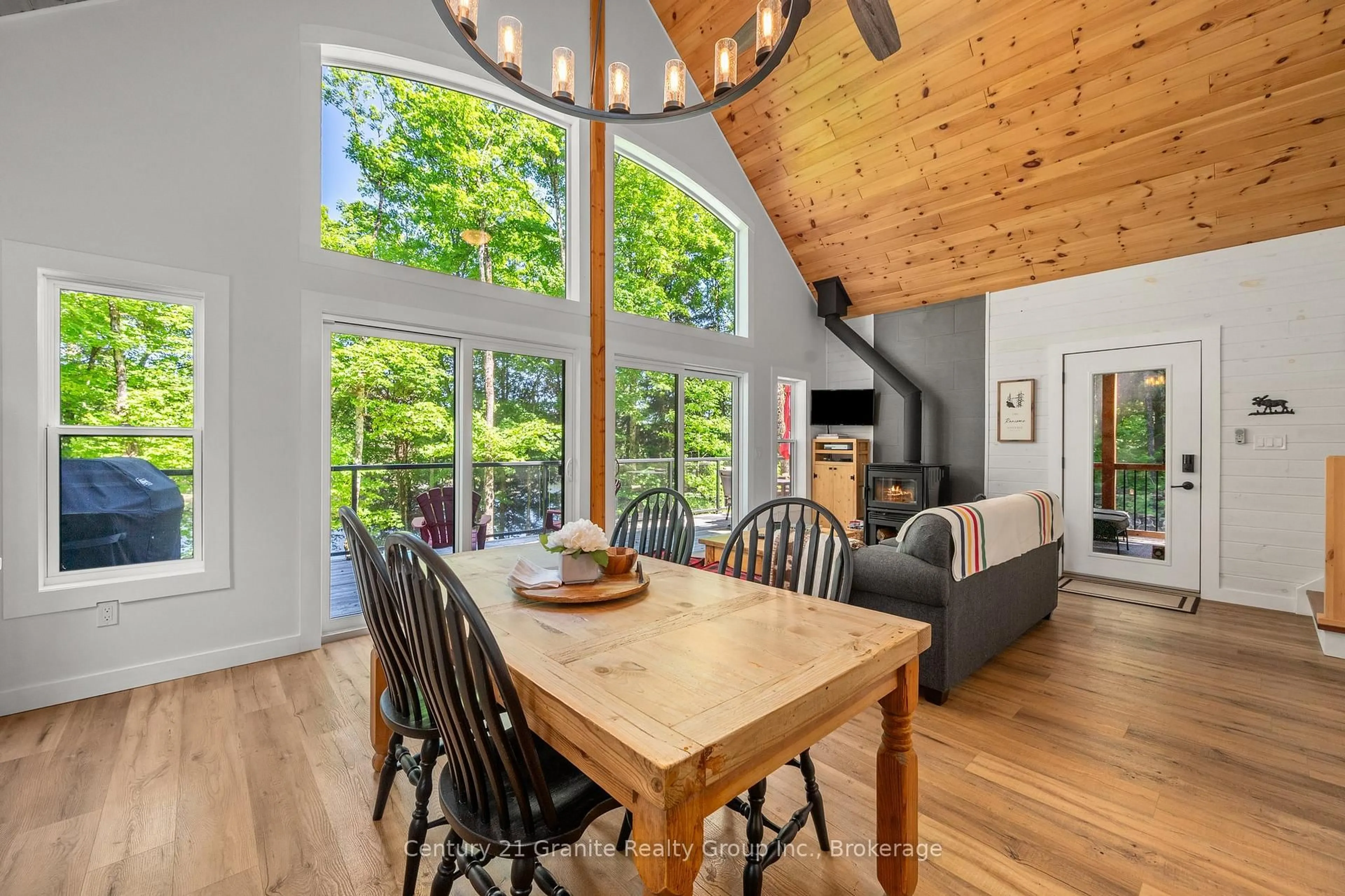 Open concept kitchen, wood/laminate floor for 1577 RUGGED Lane, Algonquin Highlands Ontario K0M 2K0