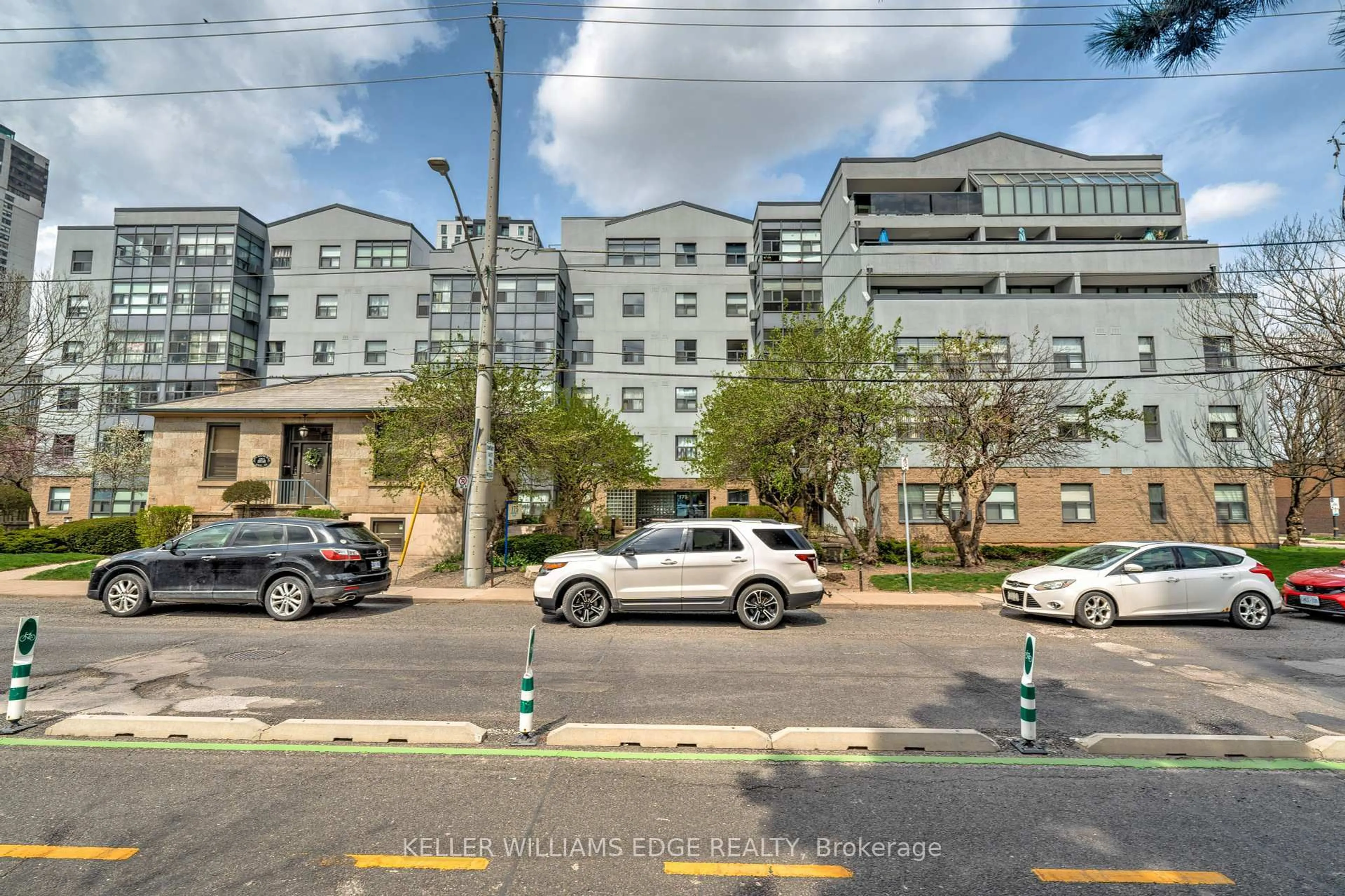 Unknown for 175 Hunter St #409, Hamilton Ontario L8N 4E7