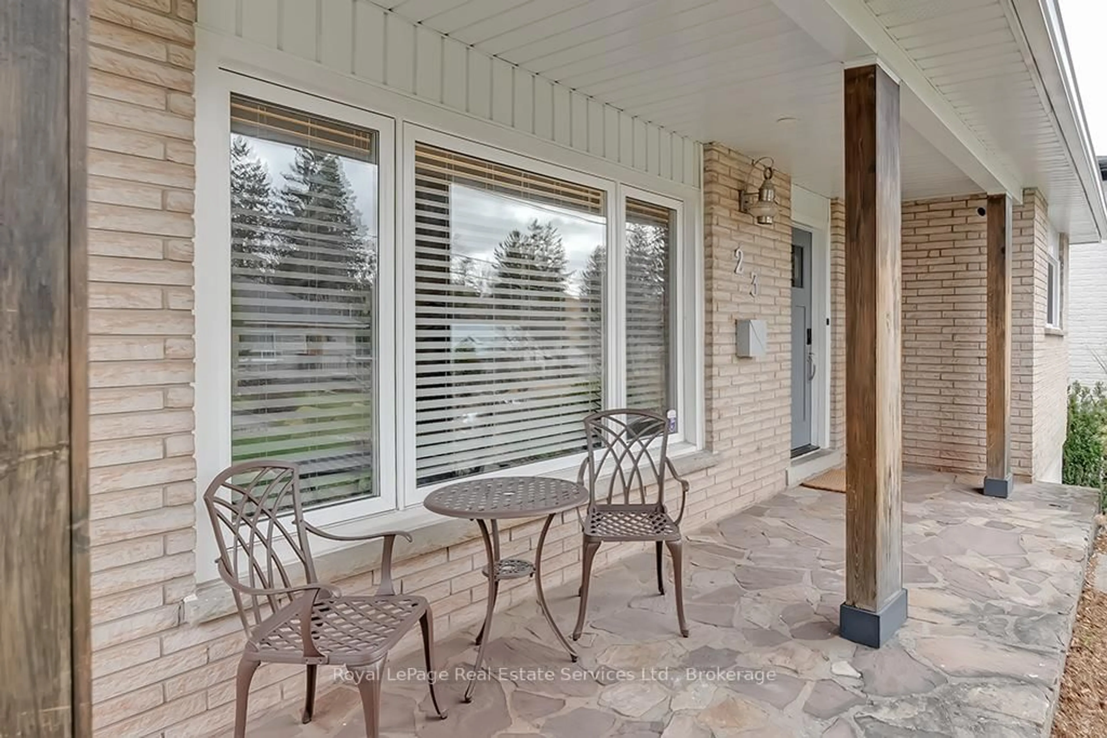 Patio, unknown for 23 Lorne Ave, Hamilton Ontario L9G 2X6