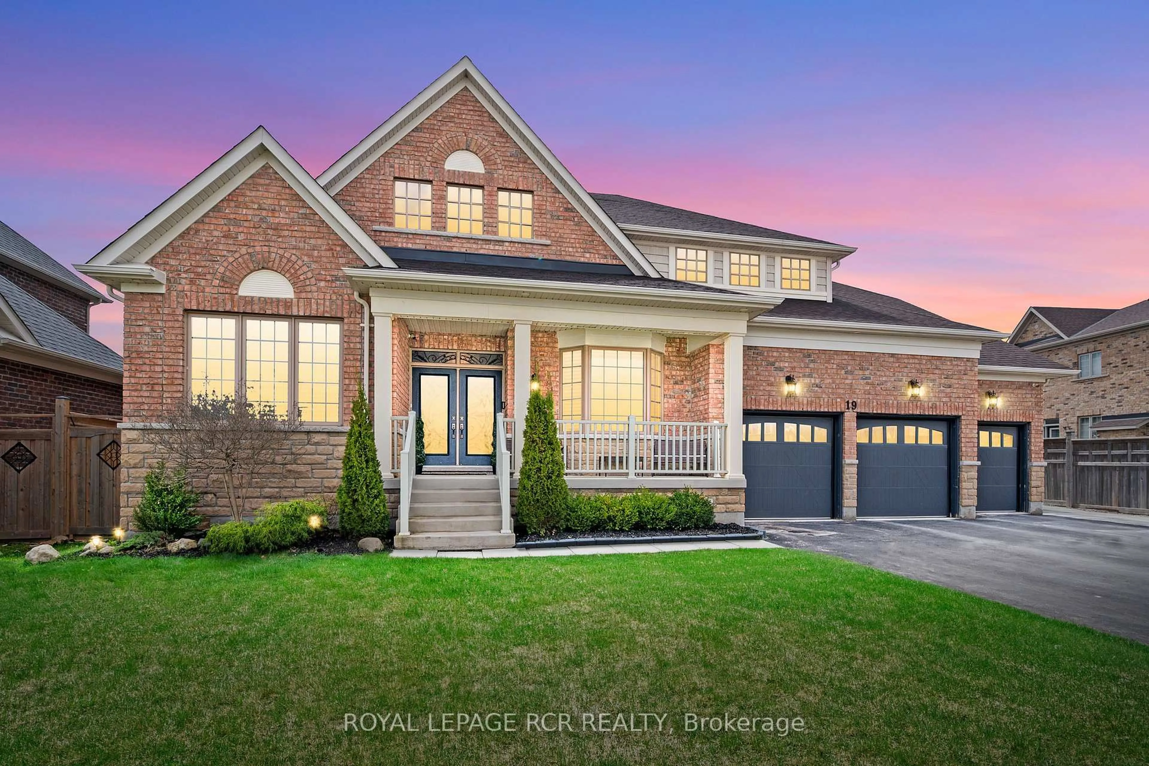 Home with brick exterior material, street for 19 Skelton St, Mono Ontario L9W 6W9