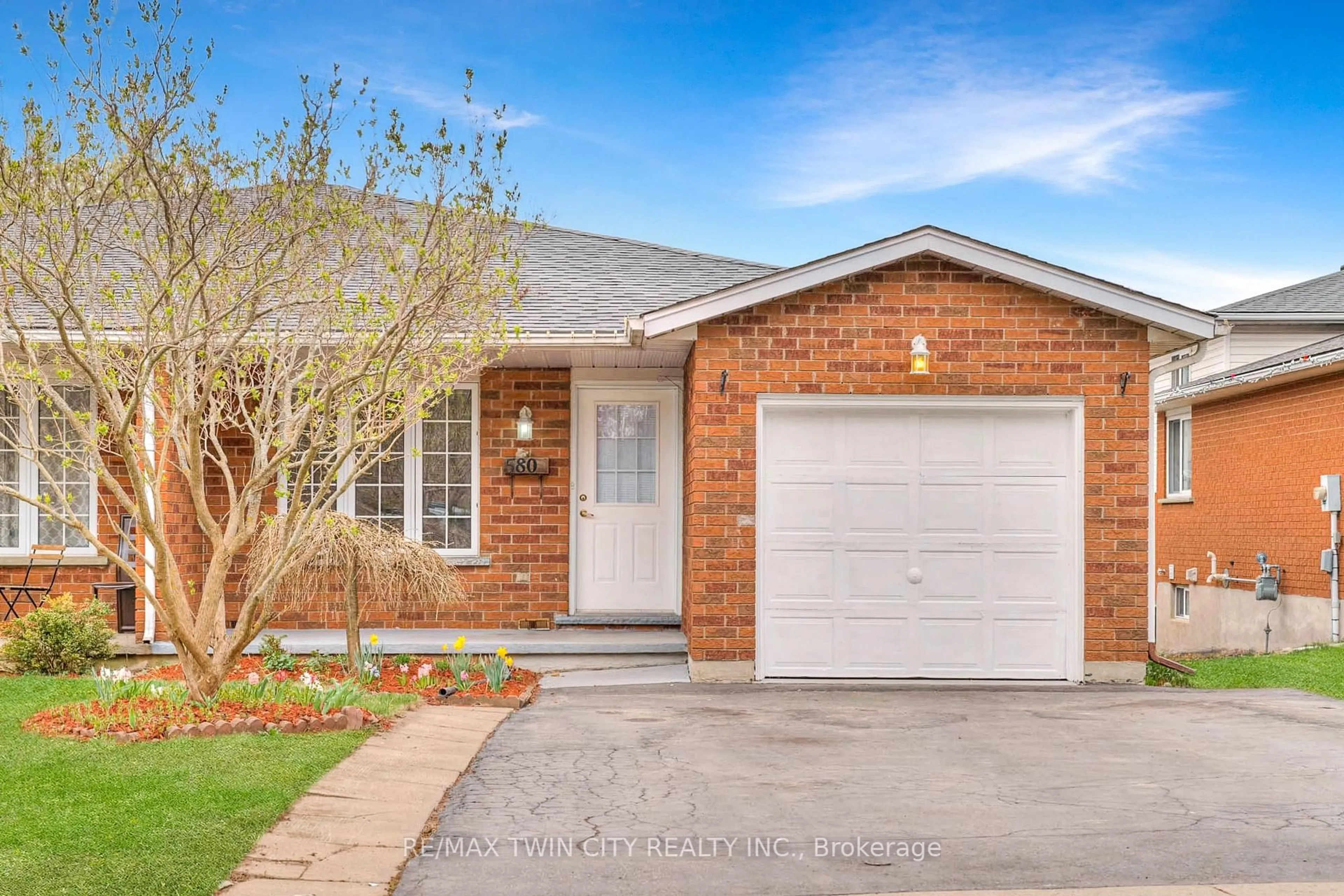 Home with brick exterior material, street for 580 Old Huron Pl, Kitchener Ontario N2R 1L8